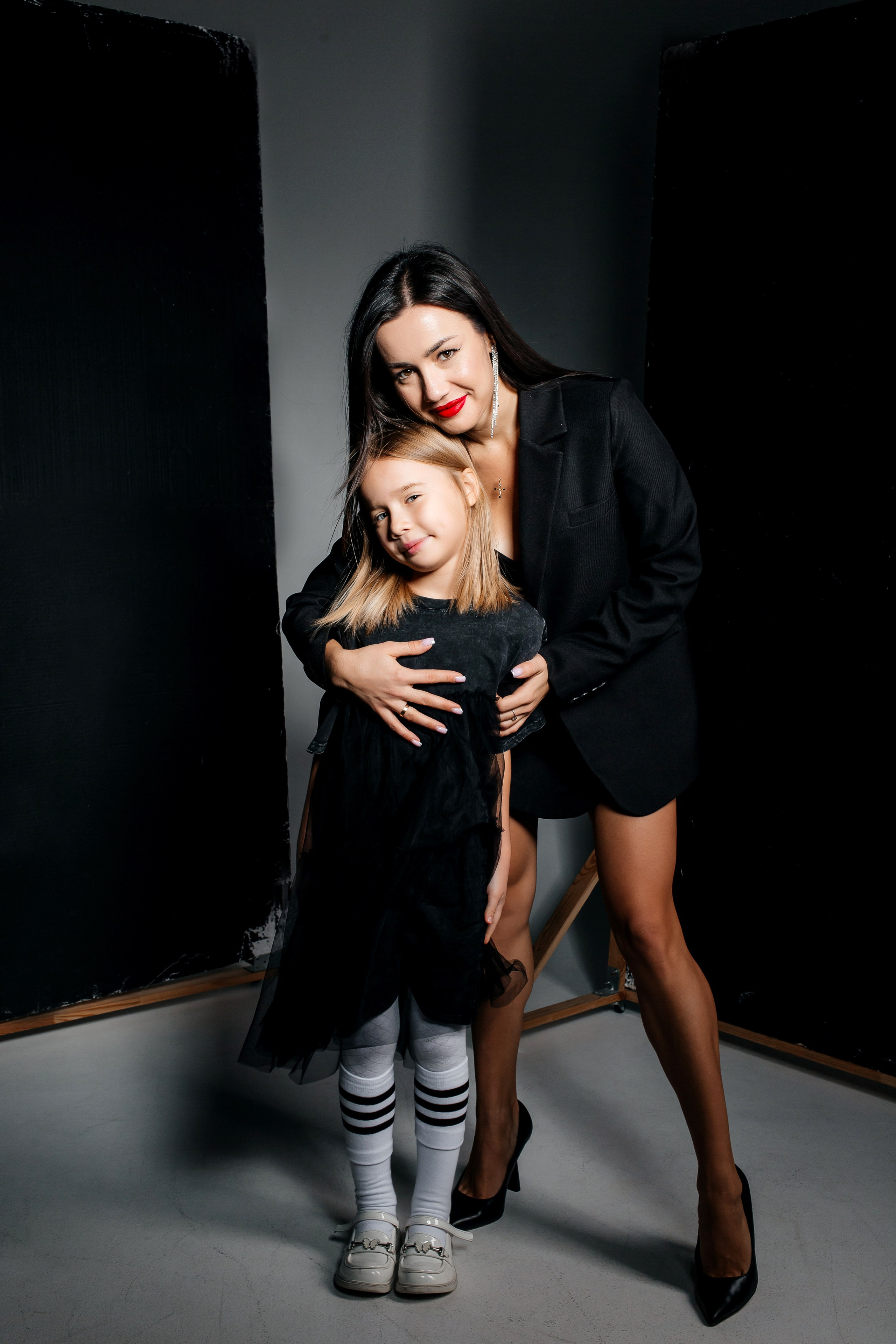 Любовь с дочкой портретная фотосессия. Женский фотограф в Оренбурге Ирина Заводчикова