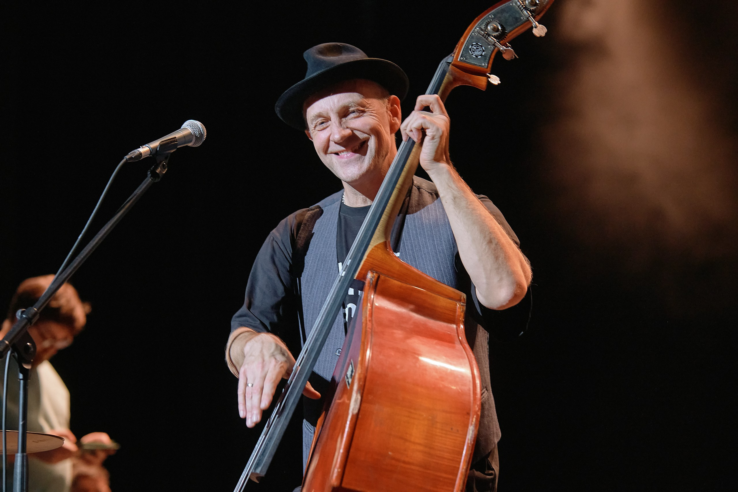 Концерт Billy's Band 08/11/2025. Фотограф Артем Дербенев Москва