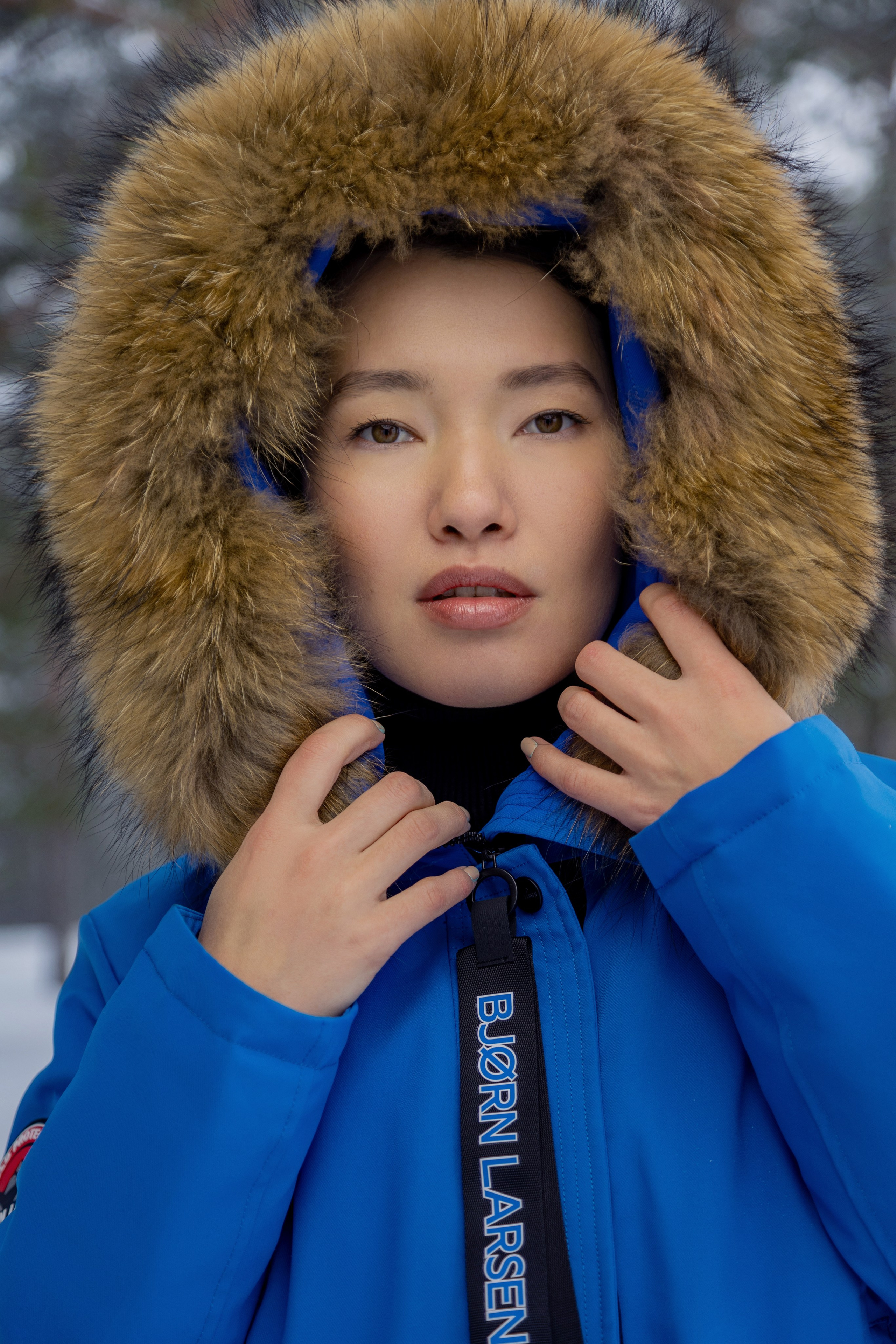 Пуховики на заливе. Креатор Ольга Яш