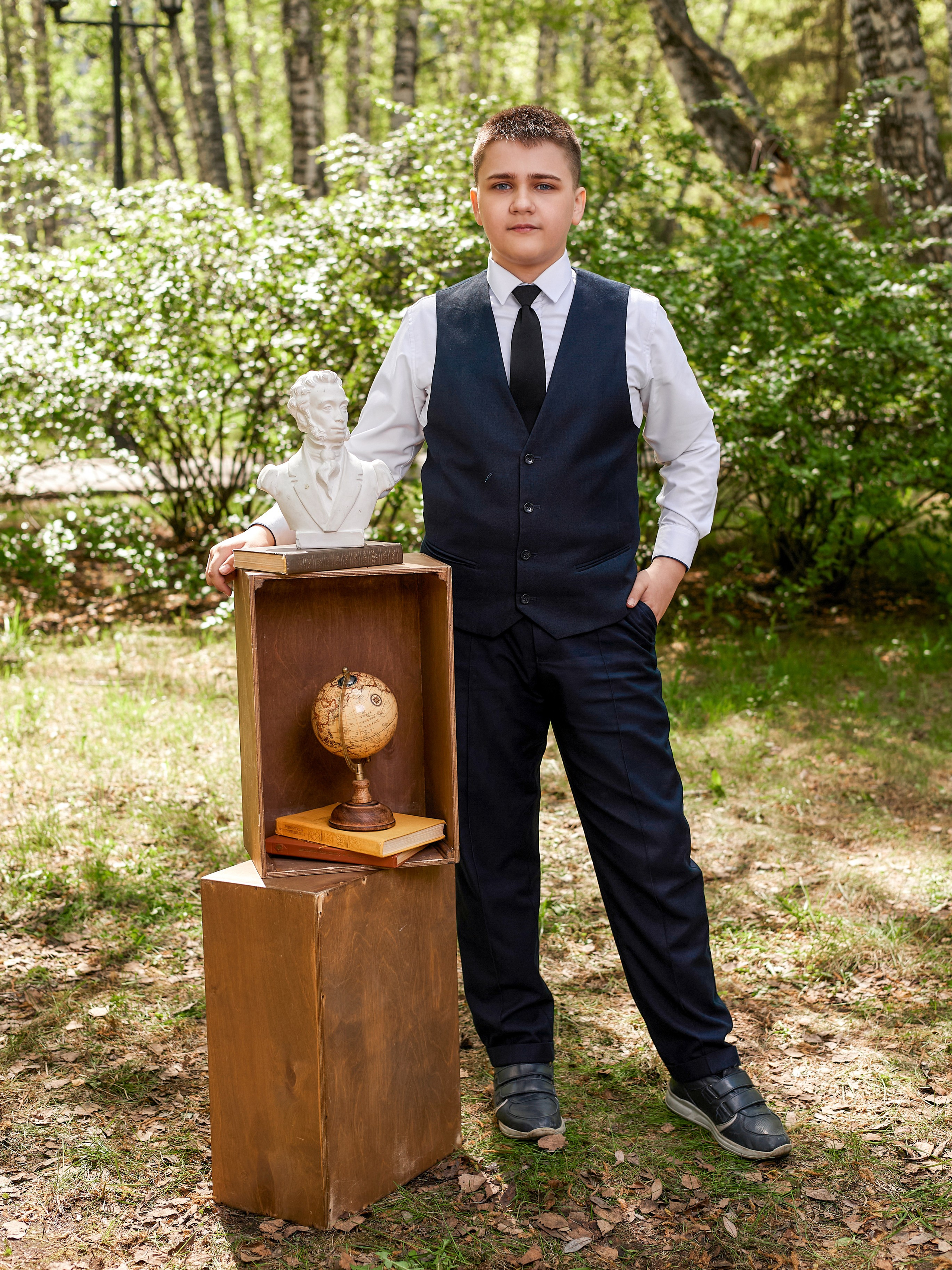 Общие фотографии 1-11 класс. Выпускные альбомы в Тюмени для школ, садов, вузов спортивных секций