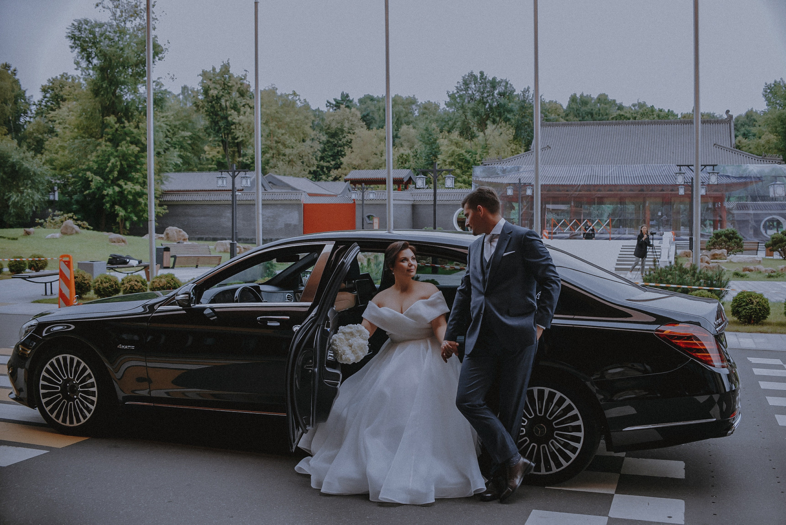 Love.com: Главная страница нашего счастья. Свадебный и семейный фотограф в Москве Сажина Кристина КиМ. Свадебный оператор в Москве Сажин Максим