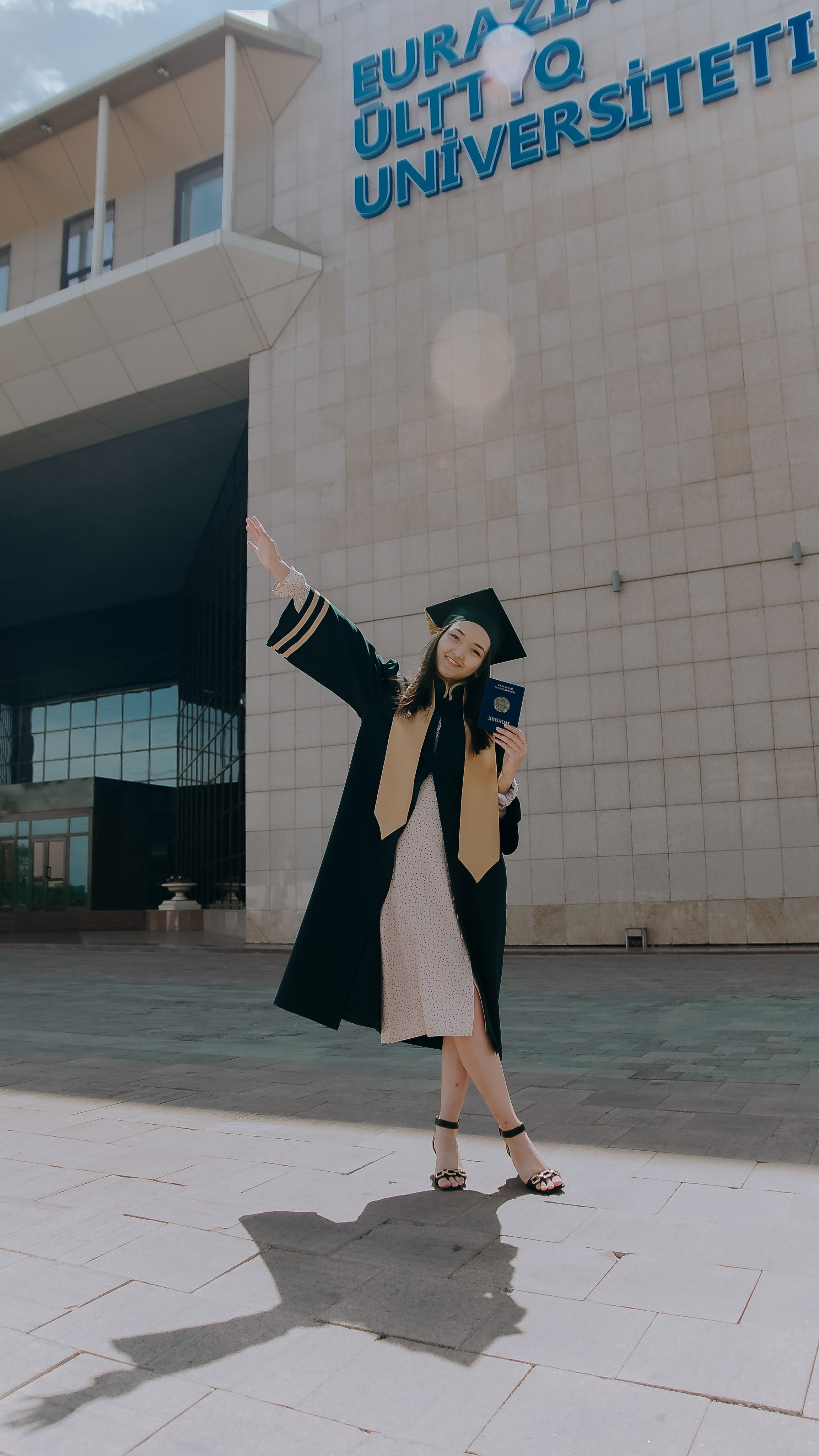 Выручение диплома ЕНУ. Уличный и студийный фотограф в Астане Ержанов Нурасыл