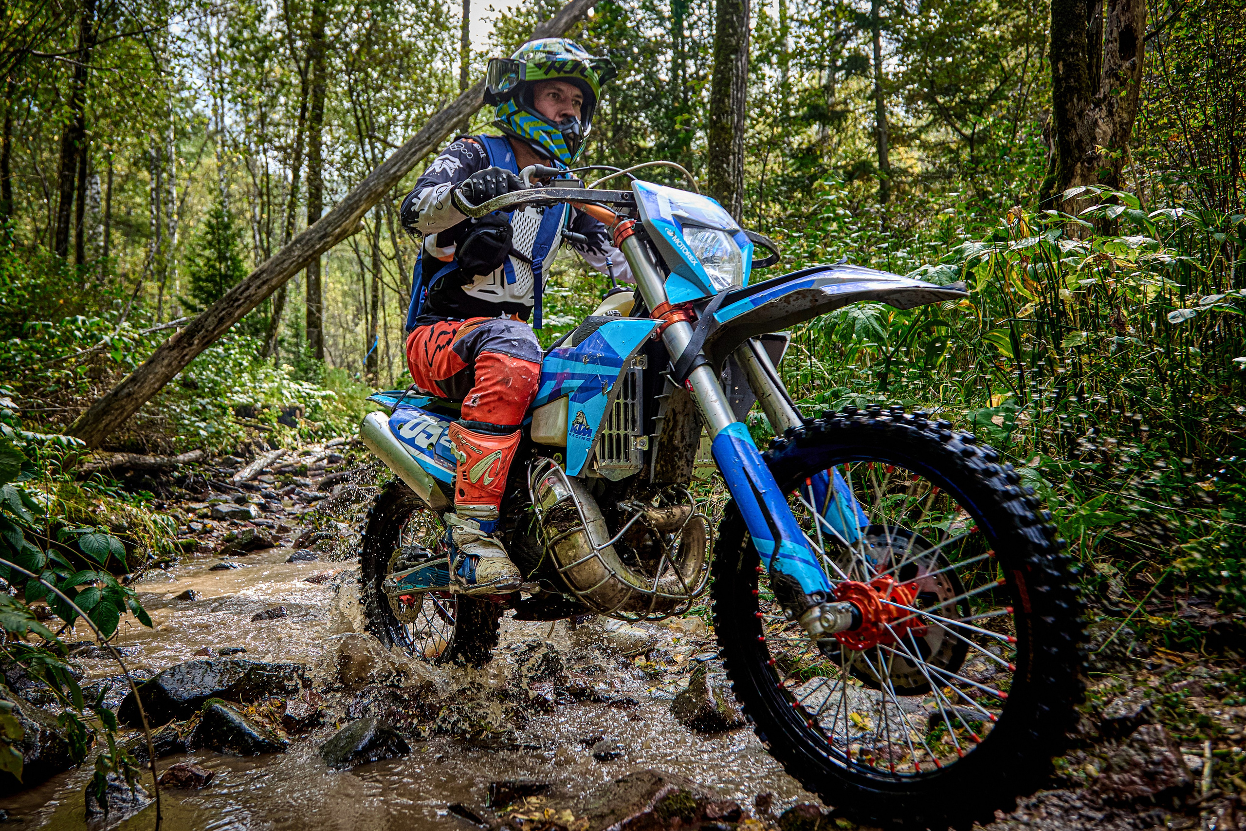 БУРЕЛОМ 2025 чемпионат Сибири по Эндуро. Фотограф Москва Concerts photo / Fashion photо