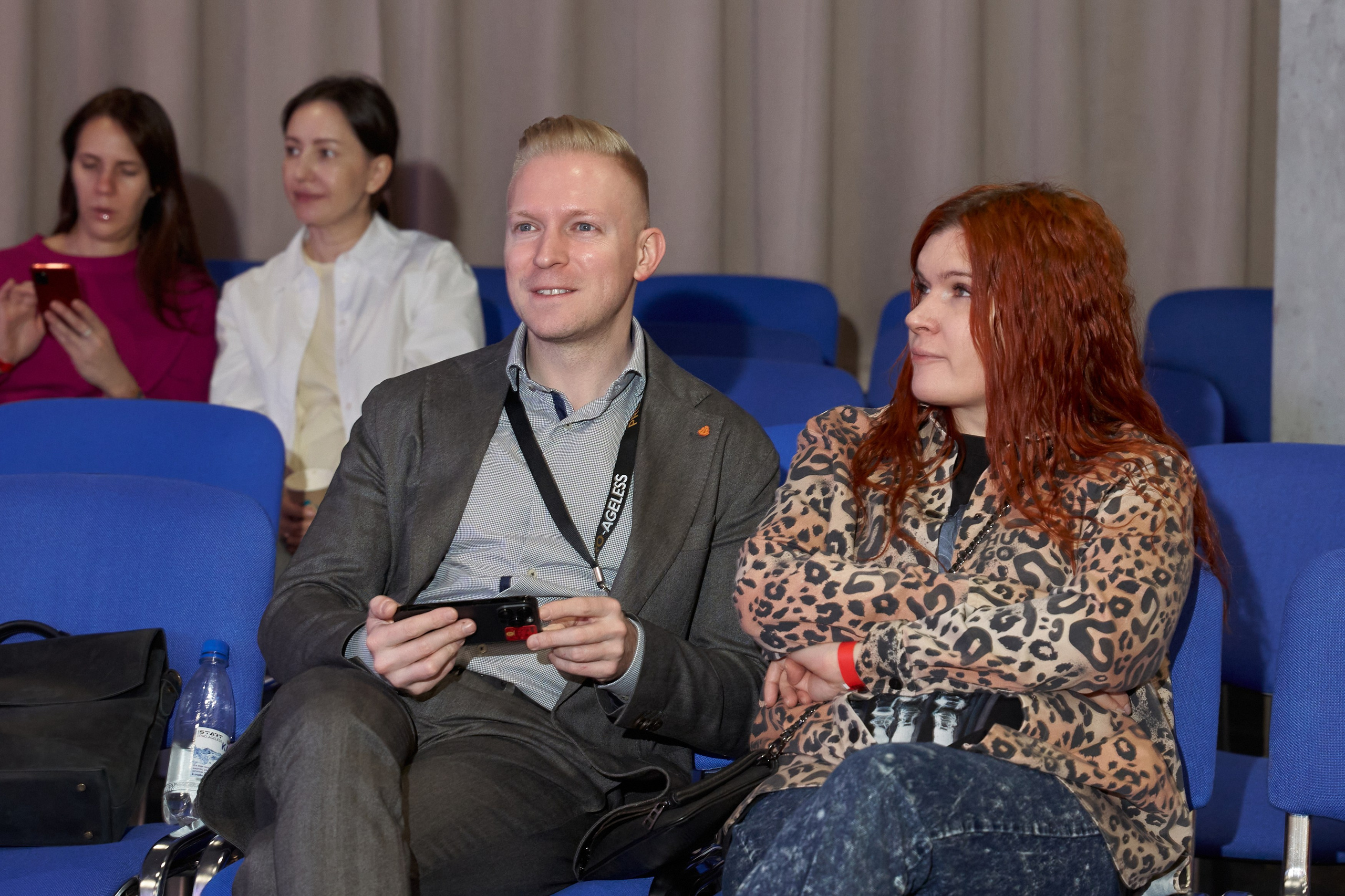 СЛУШАТЕЛИ. PRO-AGELESS