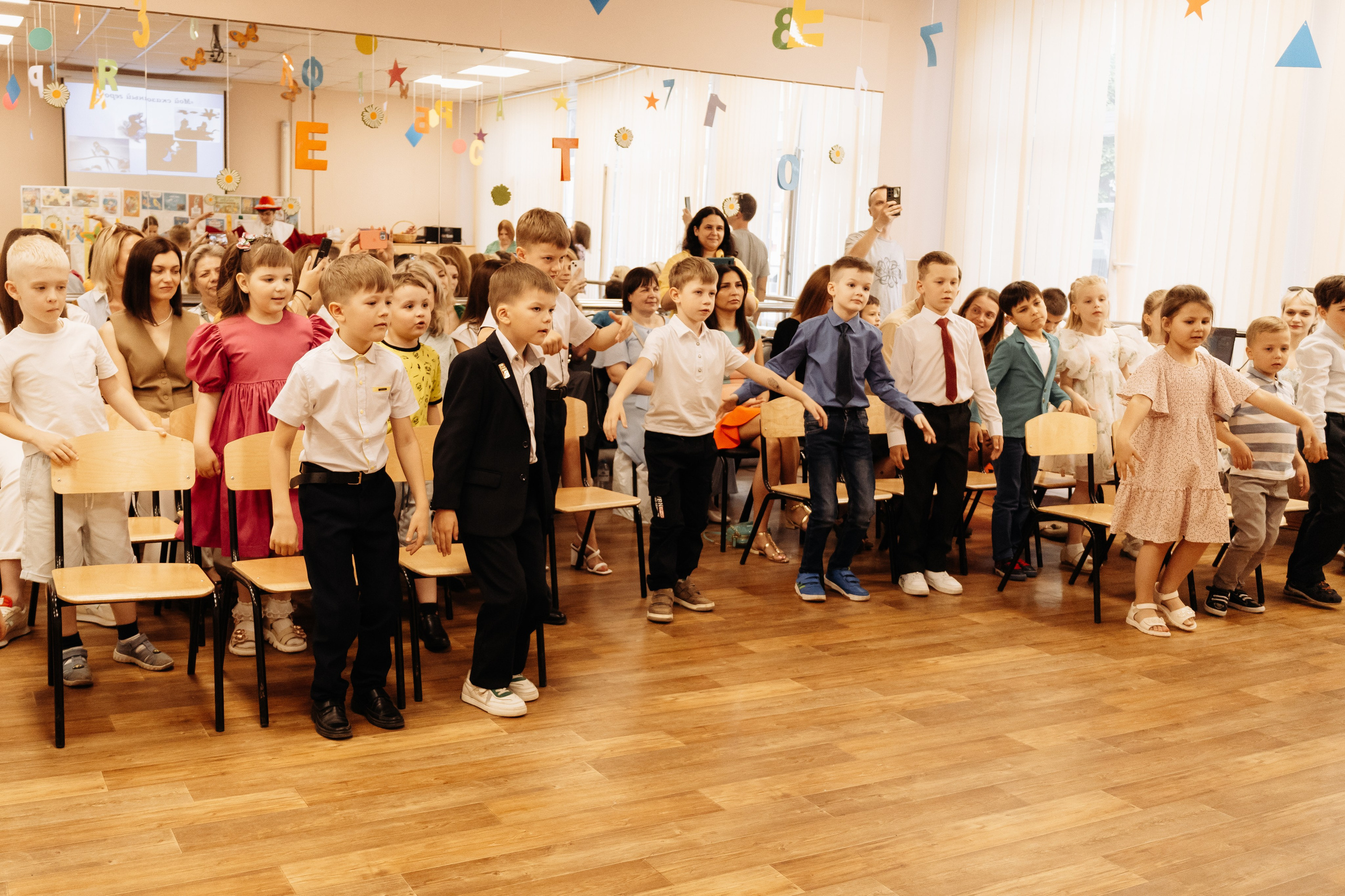 ТЦ Феникс. Выпускные 2025. Семейный фотограф в Рязани и Рязанской области