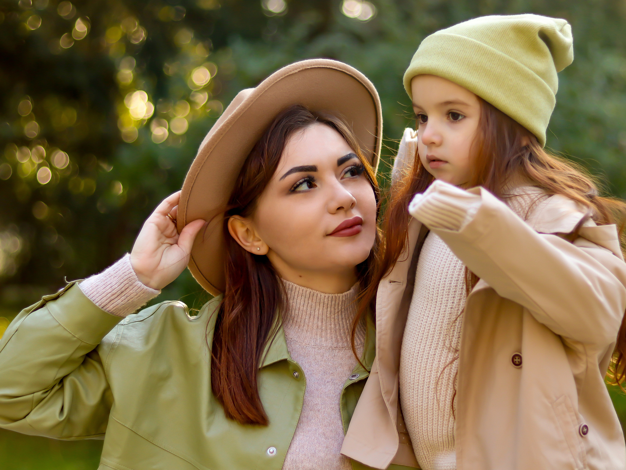 ИРИНА и АДЕЛИЯ. Фотограф Людмила Лебединская г. Краснодар (Приморско-Ахтарский р-он)
