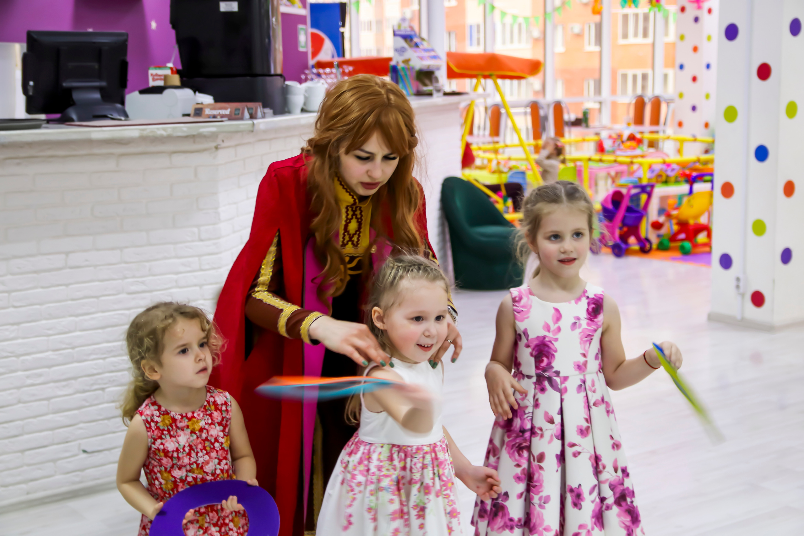 АЛЕКСАНДРА. Фотограф Людмила Лебединская г. Краснодар (Приморско-Ахтарский р-он)