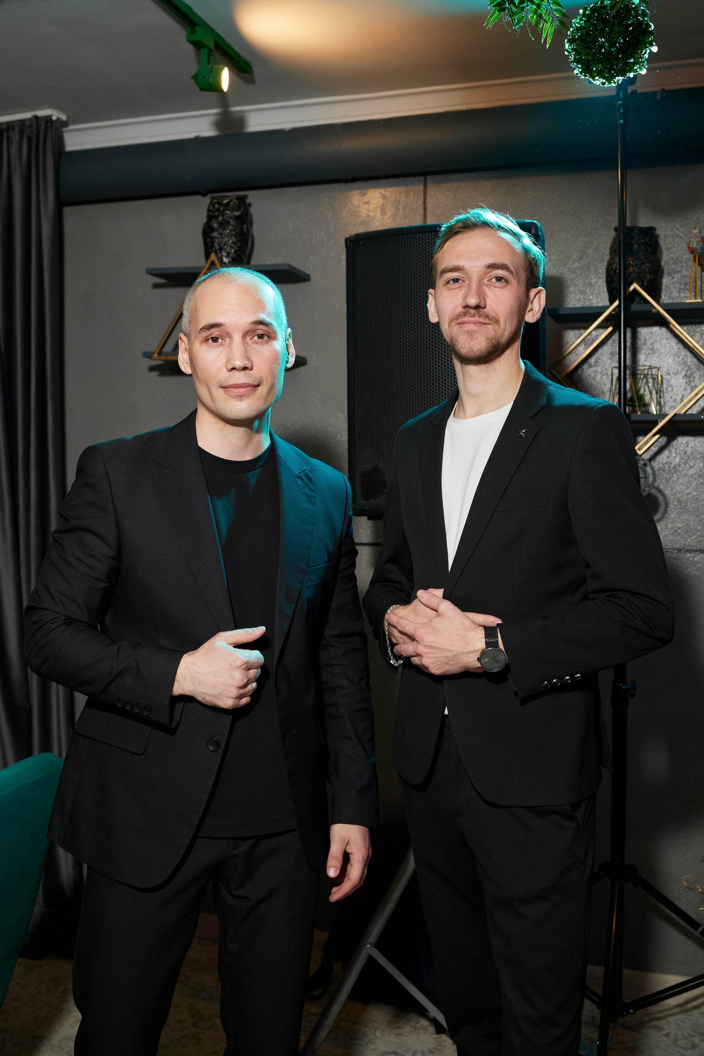 MAXIM & DAMIR | FOREST BAR | 8 МАРТА!. Главная