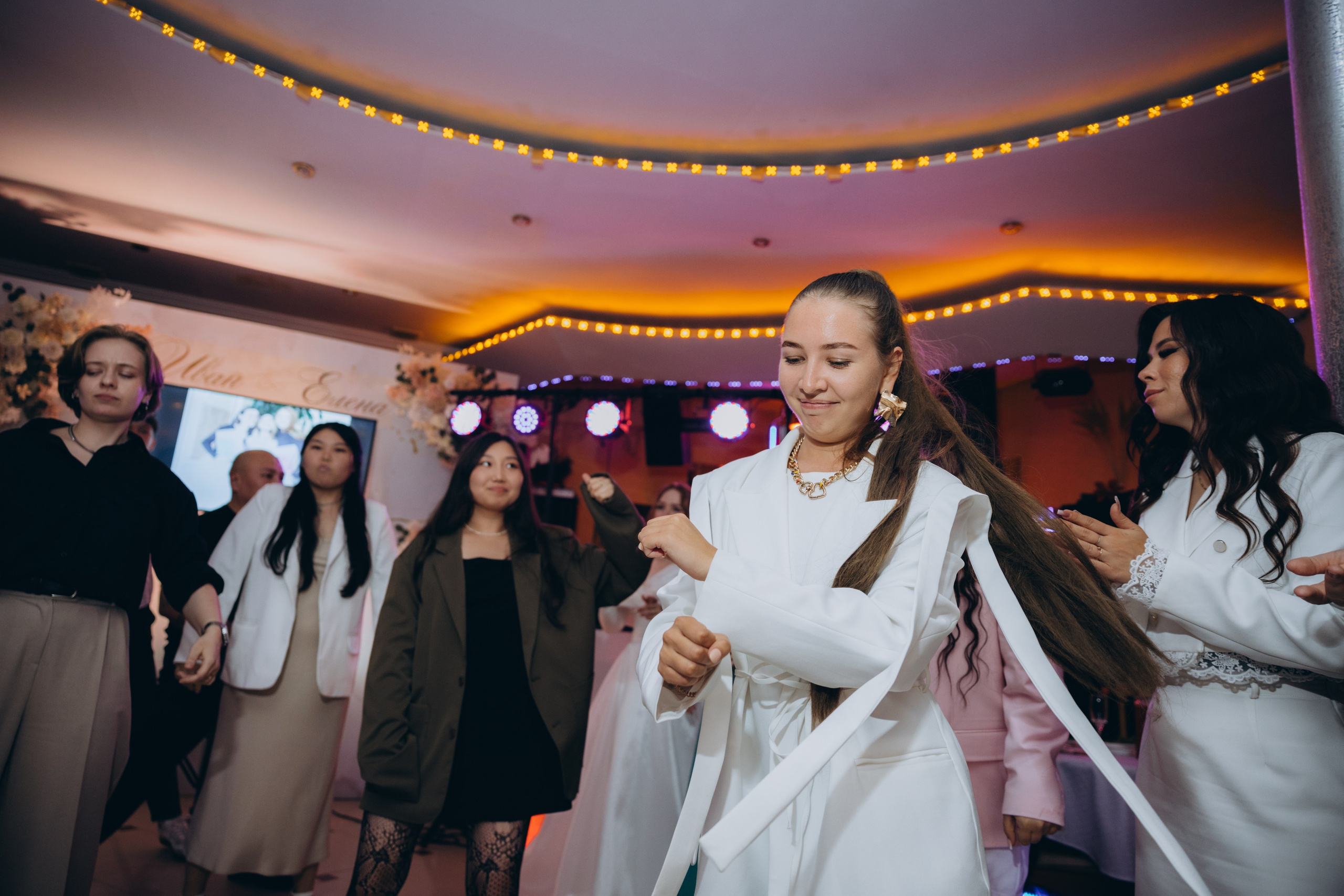 Иван и Елена. Свадебный, семейный фотограф в Иркутске Светлана Макаричева