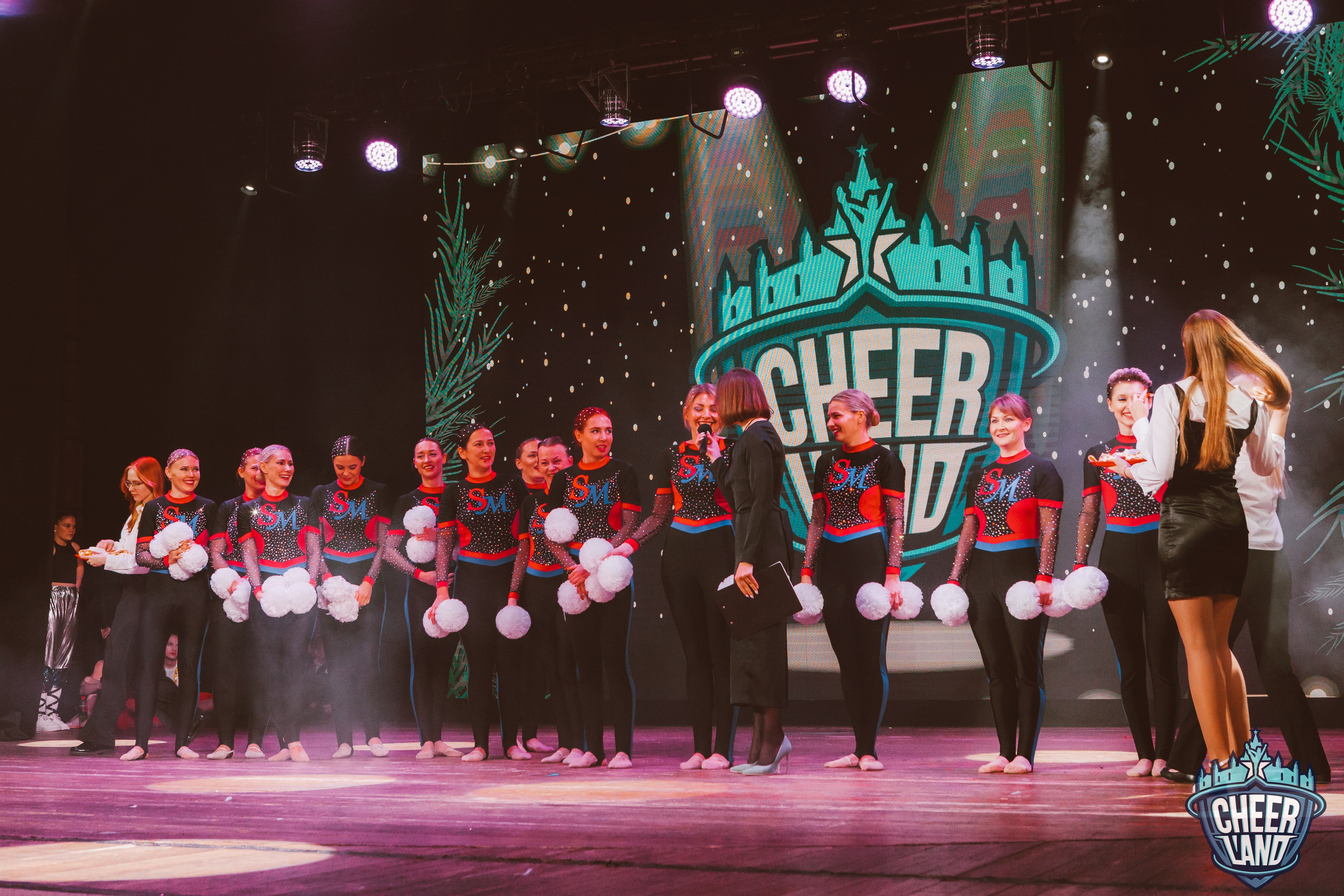 КОСМИЧЕСКОЕ НОВОГОДНЕЕ ПУТЕШЕСТВИЕ «CHEER LAND». Репортажный, семейный, свадебный, портретный фотограф