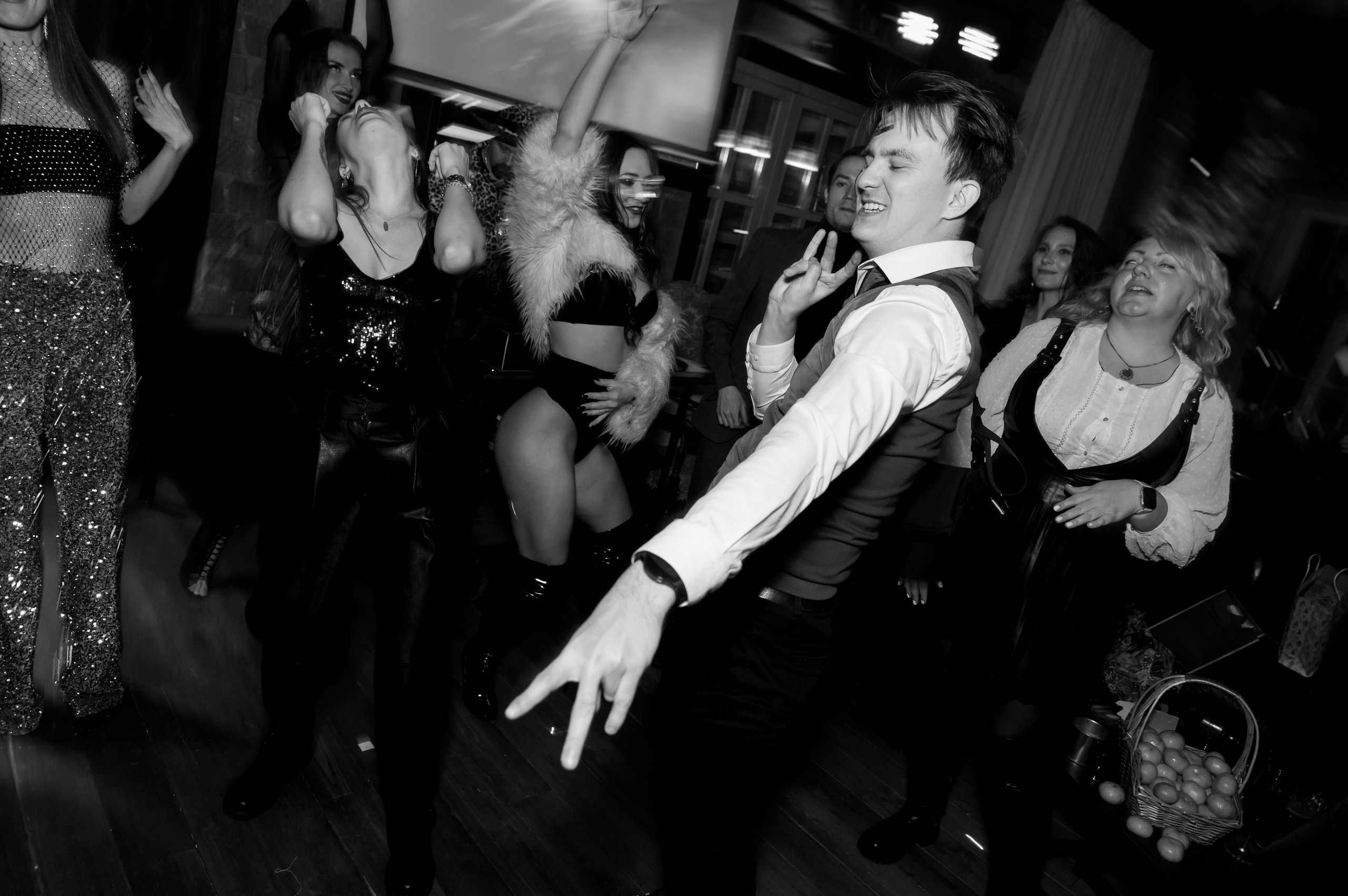 Фотосъемка Новогоднего корпоратива в Москве. Свадебный и портретный фотограф в Москве Жердев Даниил