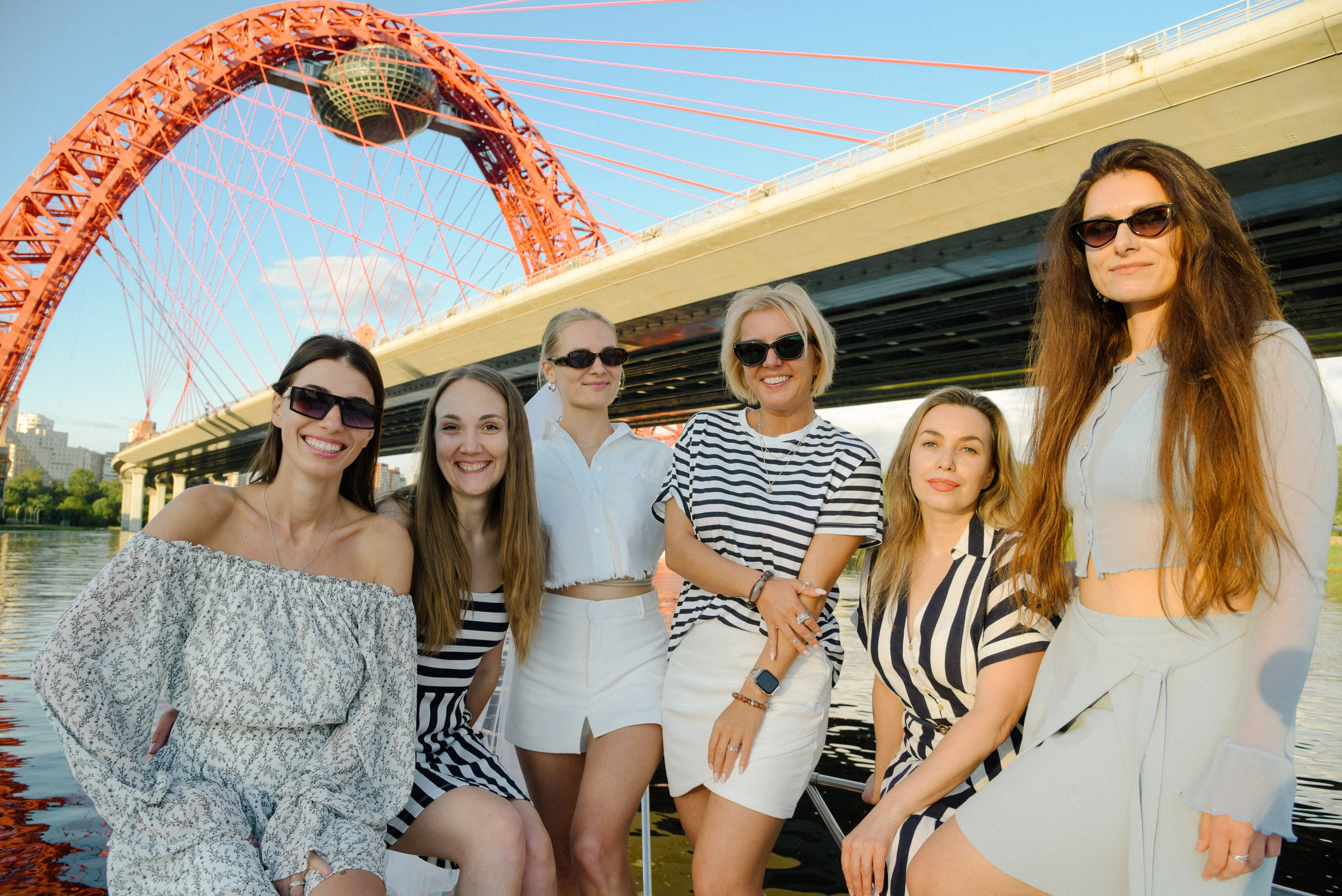 Девичник на яхте. Фотограф Лола Волна, город Москва