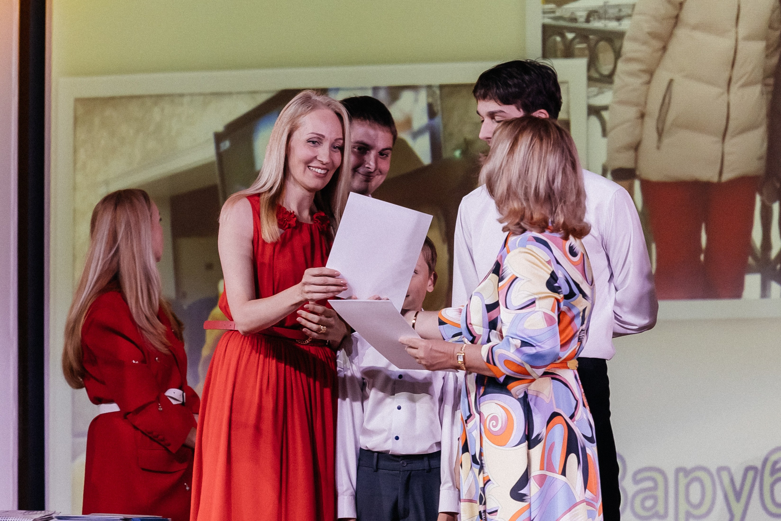 Выпускной 2025. Фотограф Кемерово | Сергей