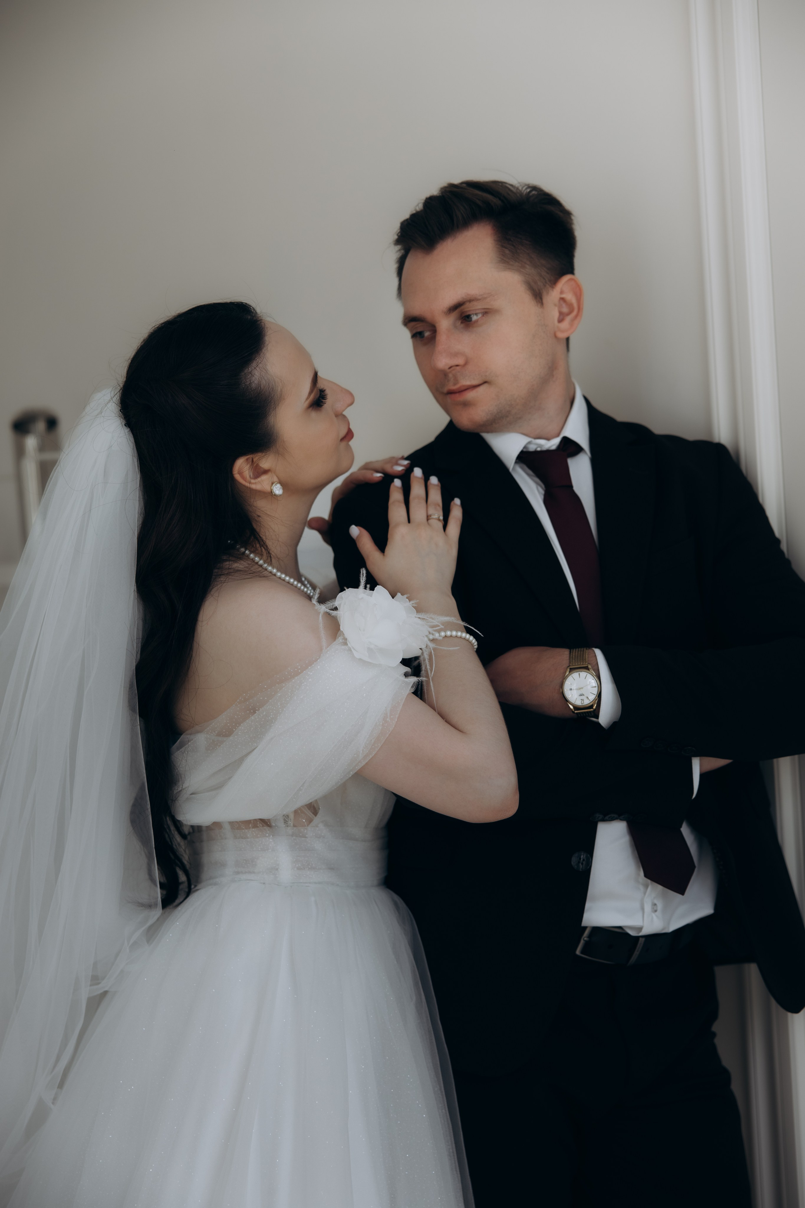 Свадебная фотосъемка в Пензе: Ольга и Владислав в отеле и студии «Перспектива»