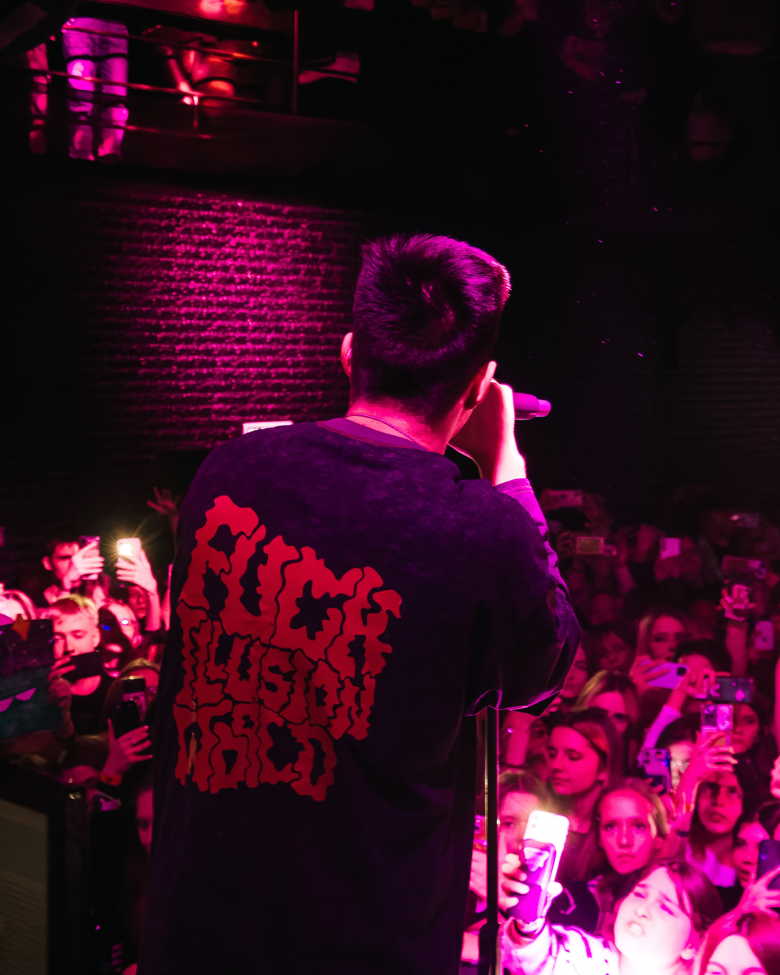 Концерт Мазелова. Фотограф Артём Ющенко