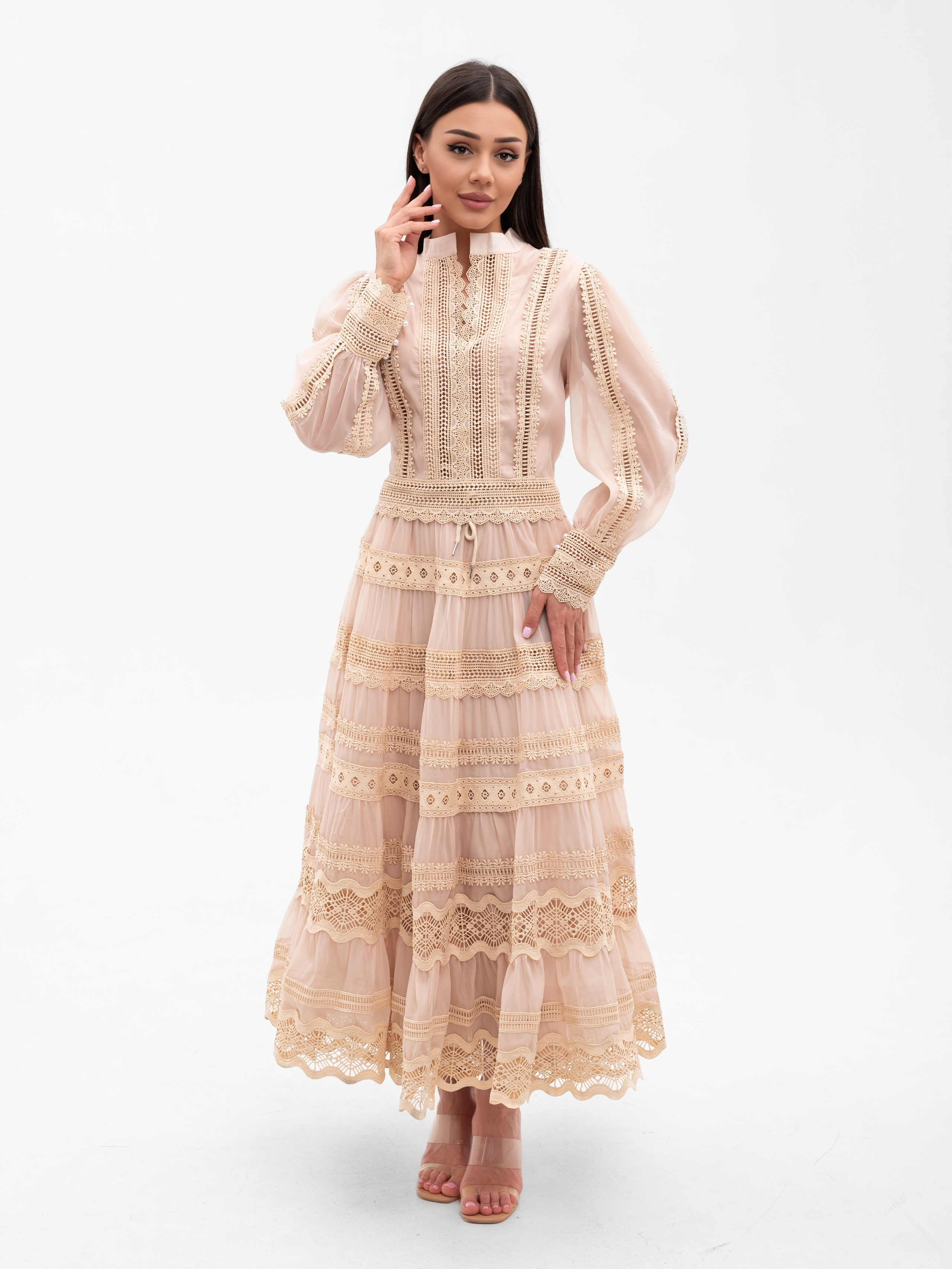 Летние, выпускные платья и костюмы. Предметный фотограф, фото для маркетплейсов Пятигорск, КМВ