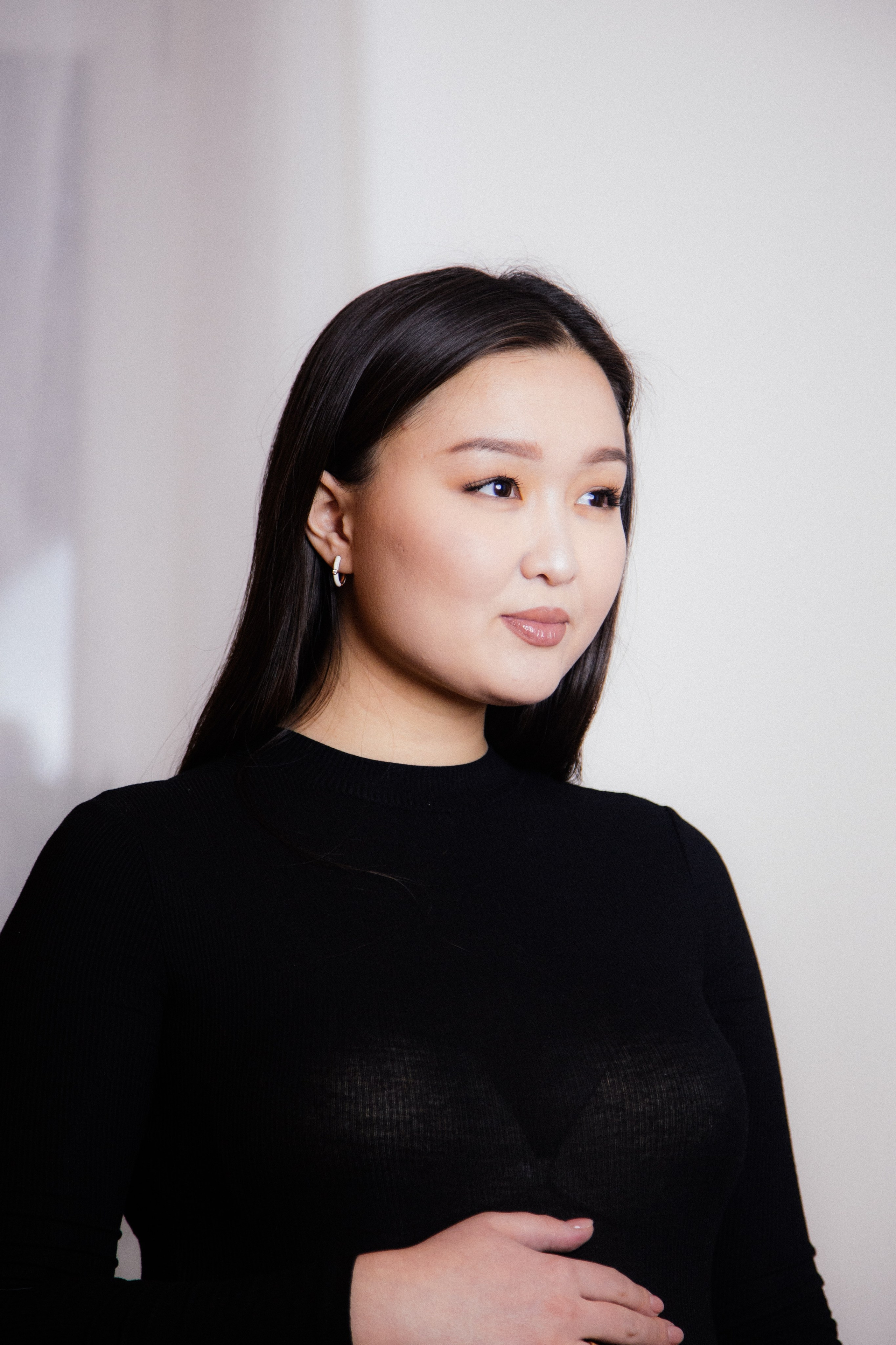 GAUKHAR baby bump photoshoot. Рекламный и портретный фотограф в Алматы — Серекпаев Танирхан