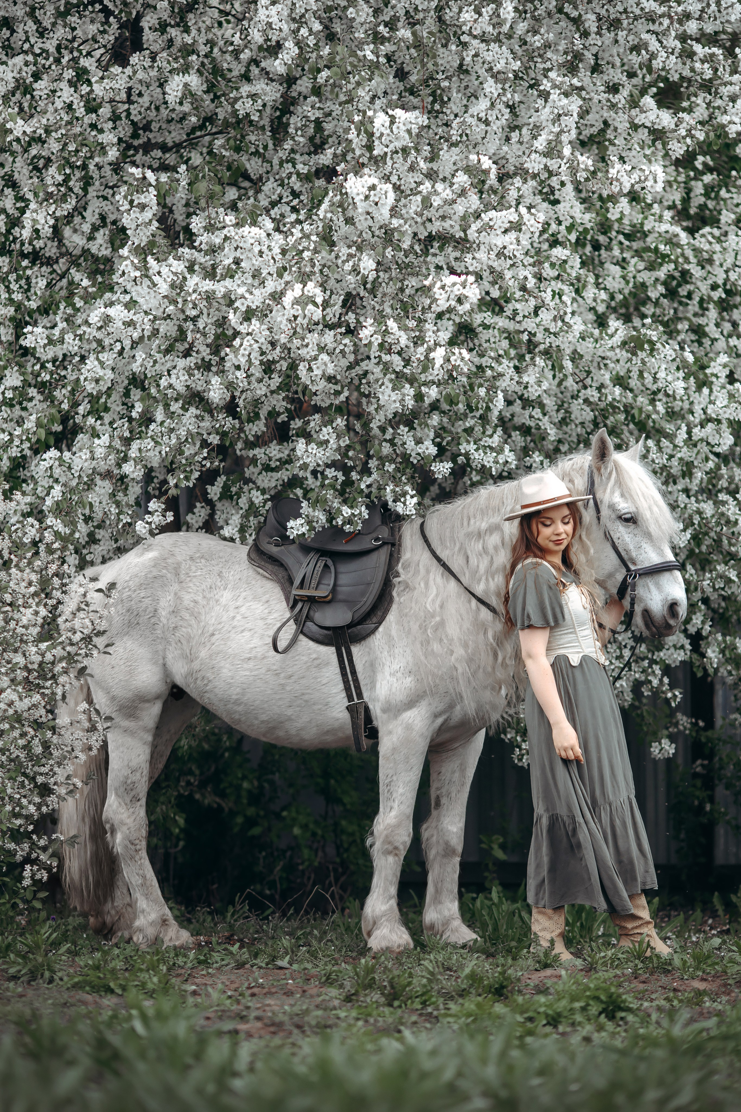 Весенние цветения. Анна Молчанова конный фотограф в Тюмени | фотосессии с лошадьми Тюмень