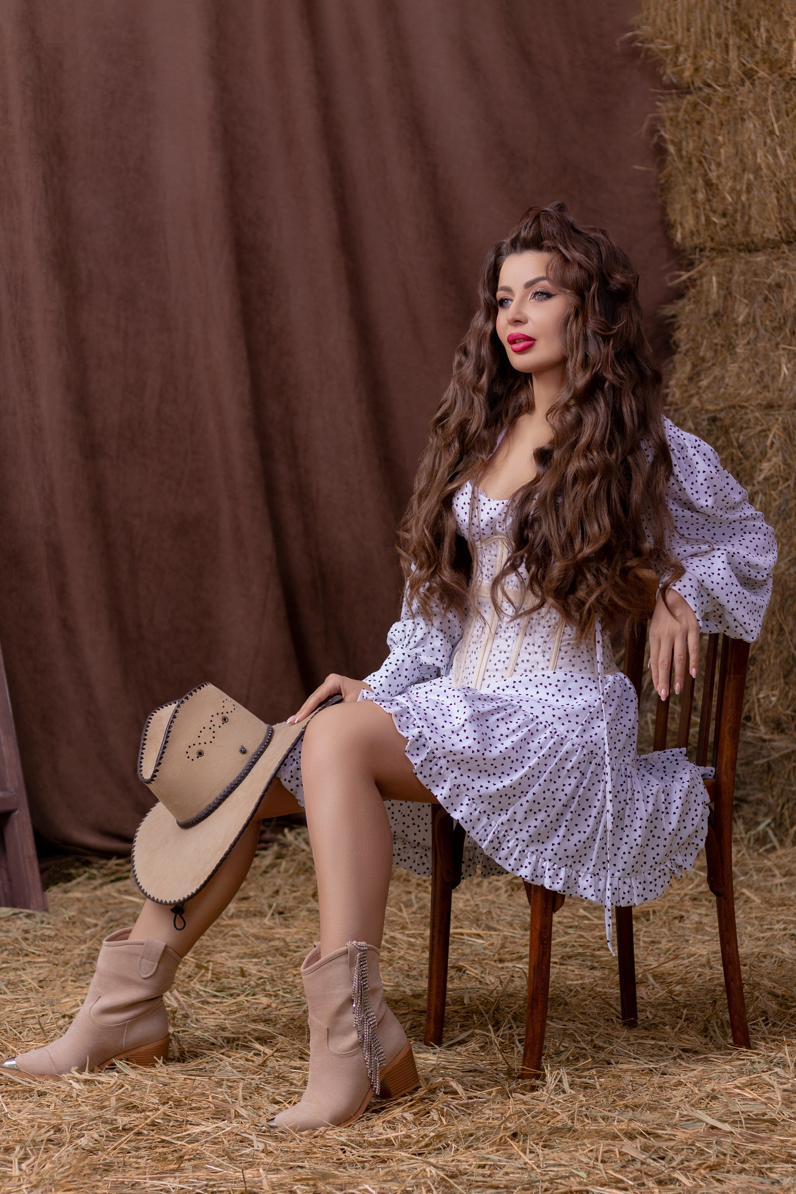 Фотосессия в СПБ в фотостудий Beverly Hills. Портретный фотограф в Санкт-Петербурге Анастасия Епифанова