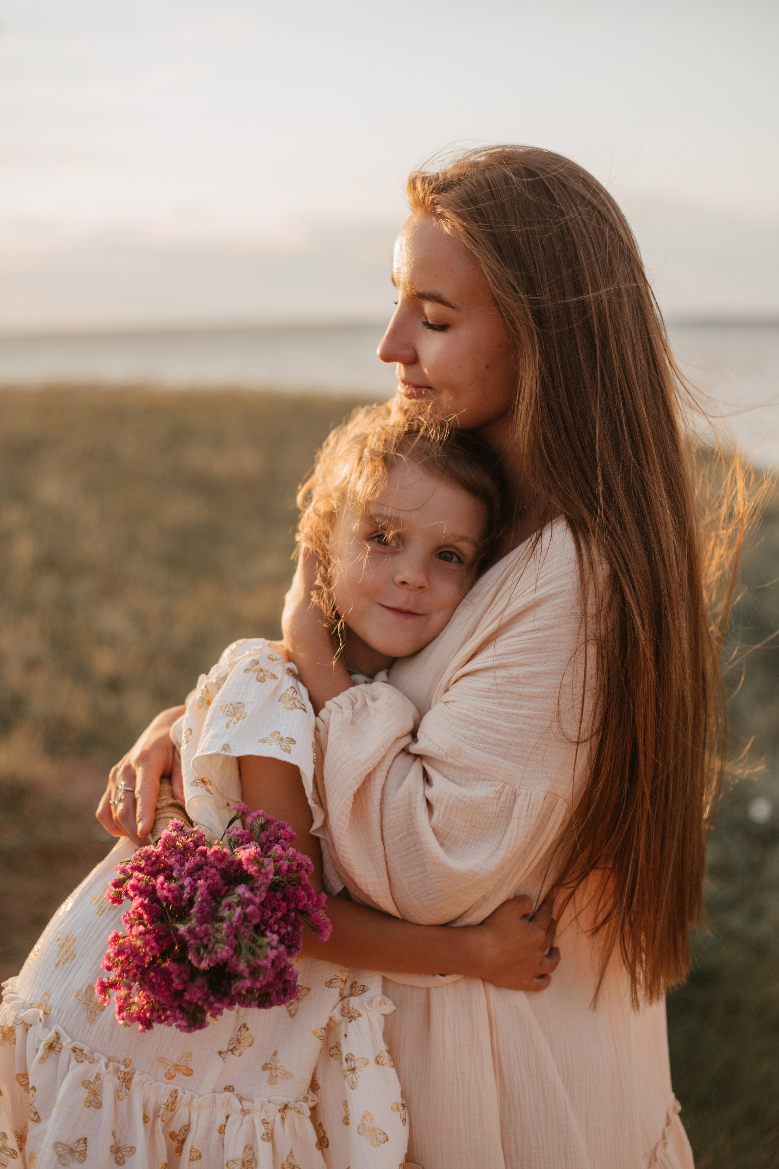 Люба и Саша с дочерьми. Фотограф в Волгограде и Москве | Анастасия Лаврова