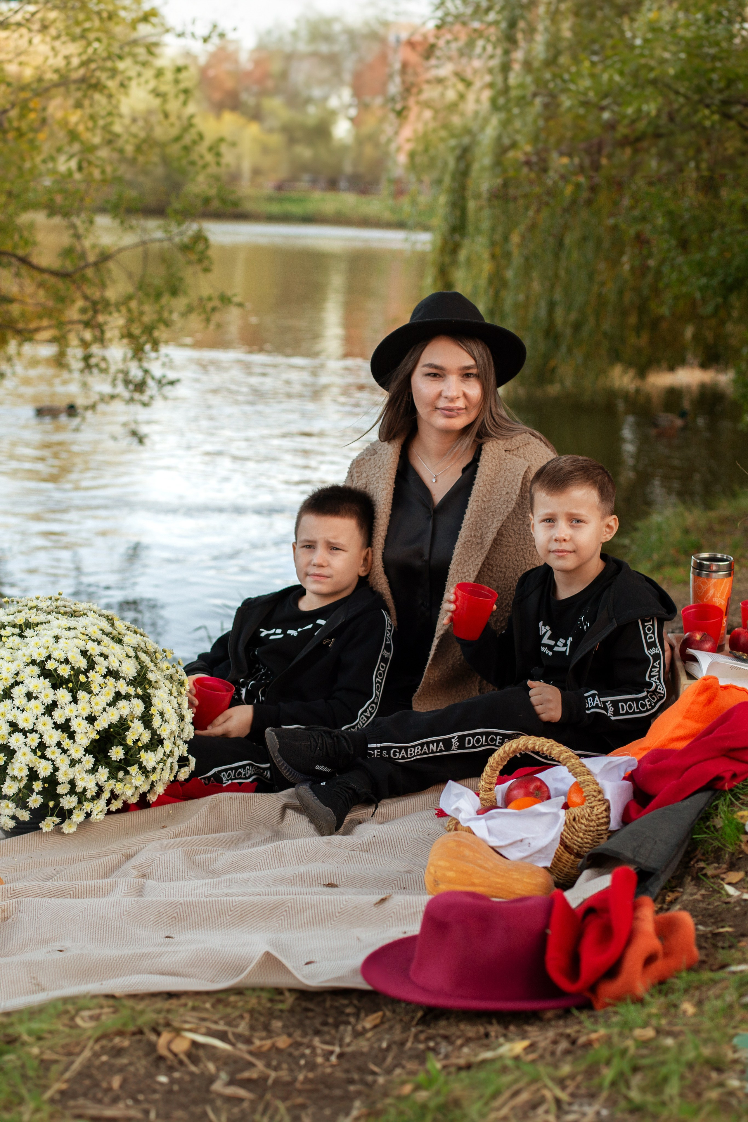 Семейная осенняя фотосессия. Фотограф Ставрополь Пятигорск Елизавета Дарина