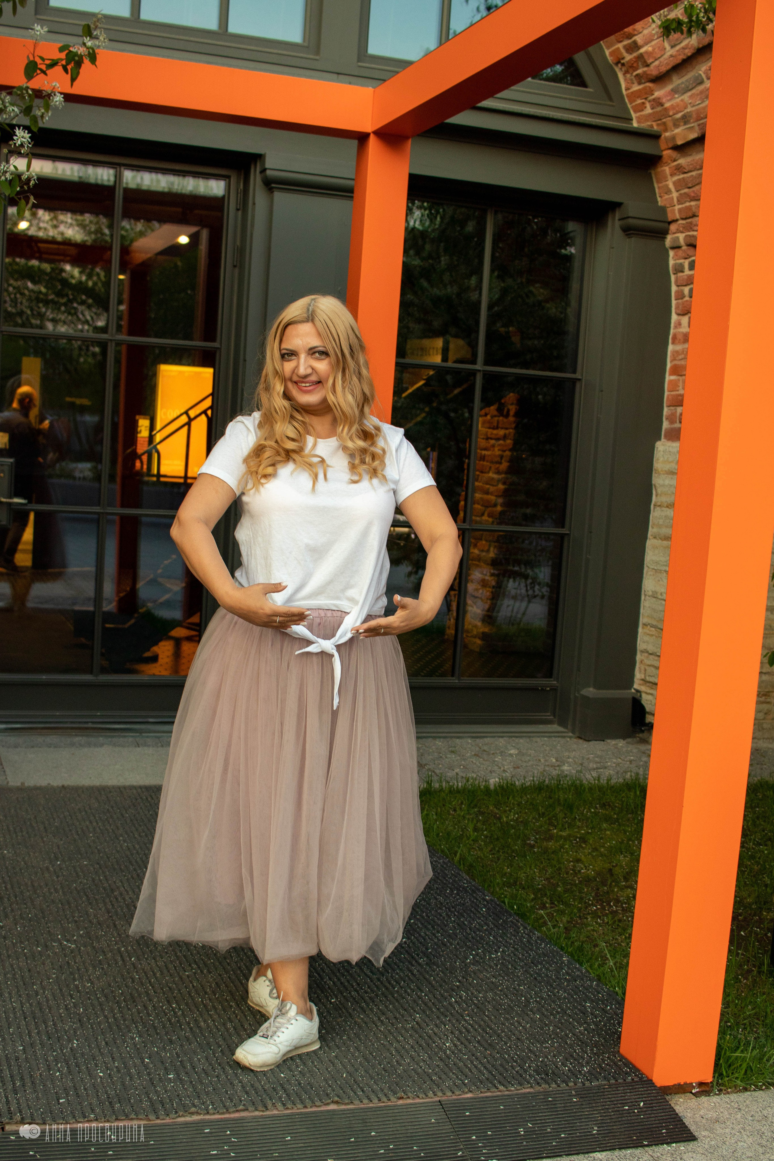 Контент-съемка с цветами, канал Грибоедова. Ваш фотограф в Санкт-Петербурге Анна Просвирина