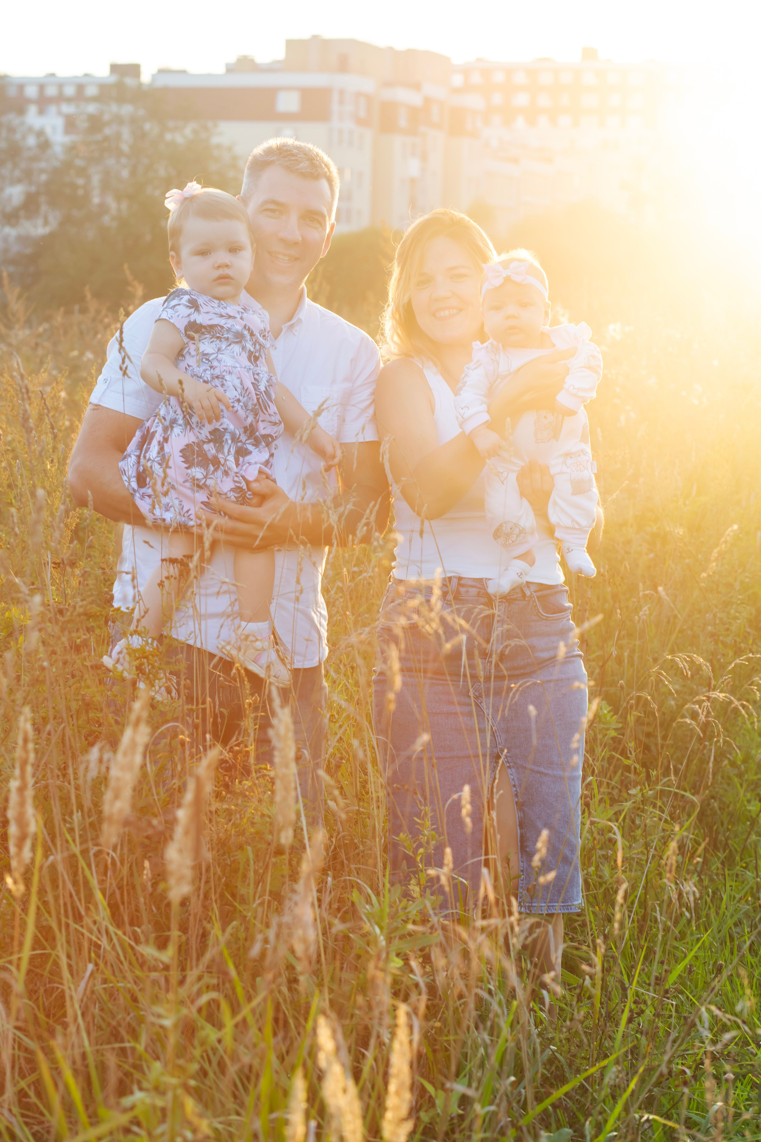 В поле…. Семейный и детский фотограф в Москве и МО — Александра