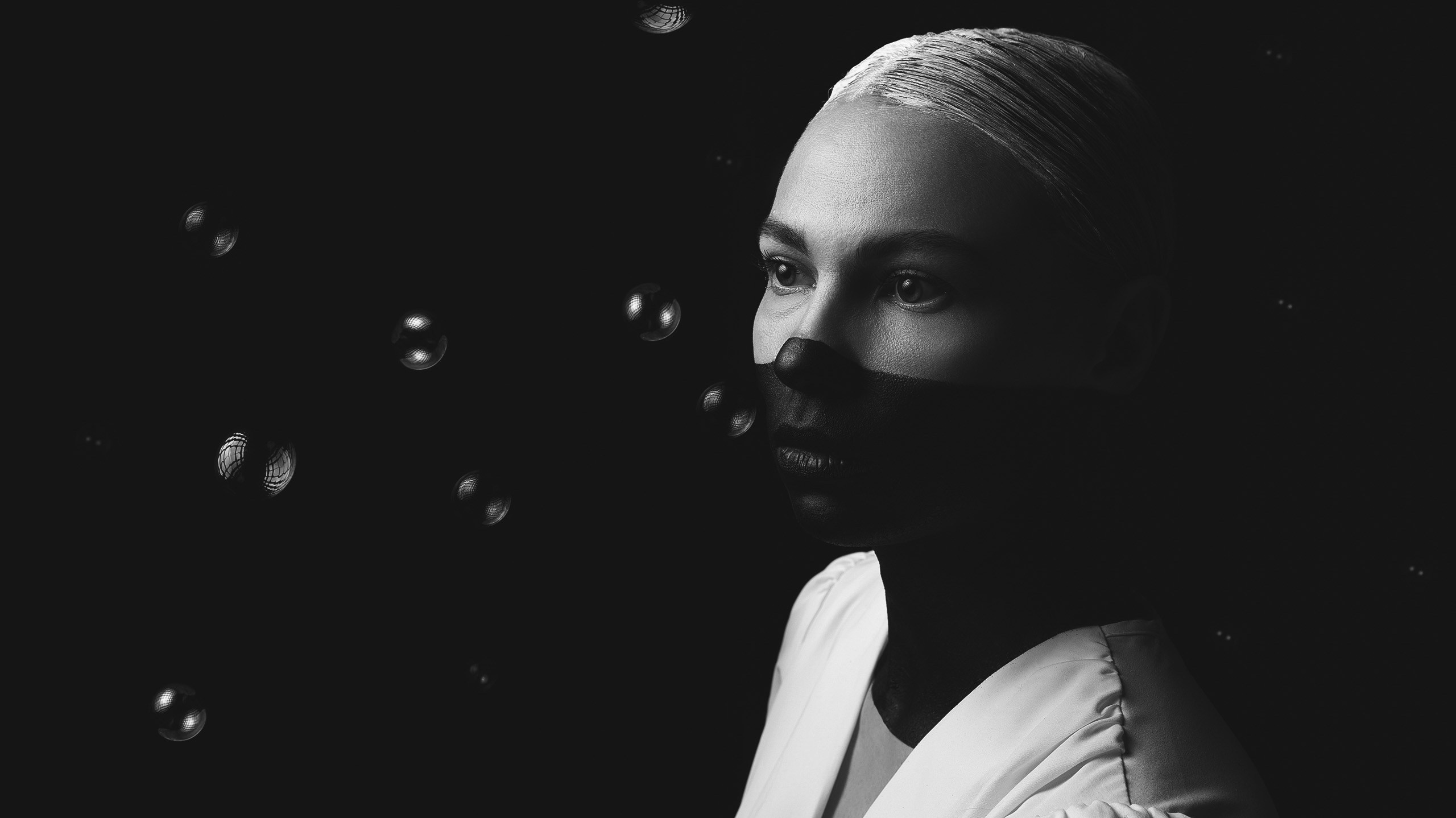 Одна в темноте. Фотограф в Егорьевске Максим Евдокимов