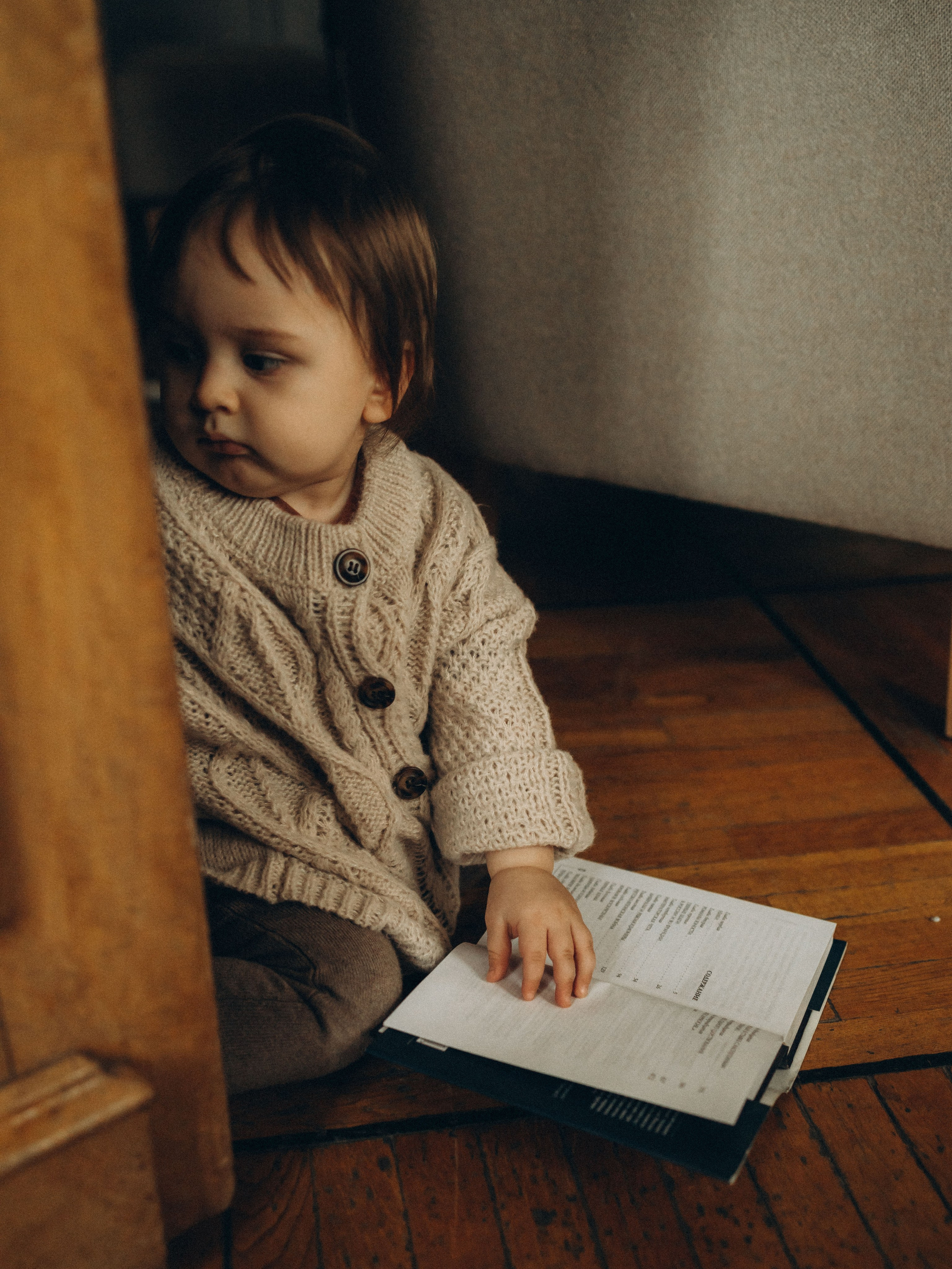 Лана и Серёжа. Библиотека. Фотограф Дарья Соколовская