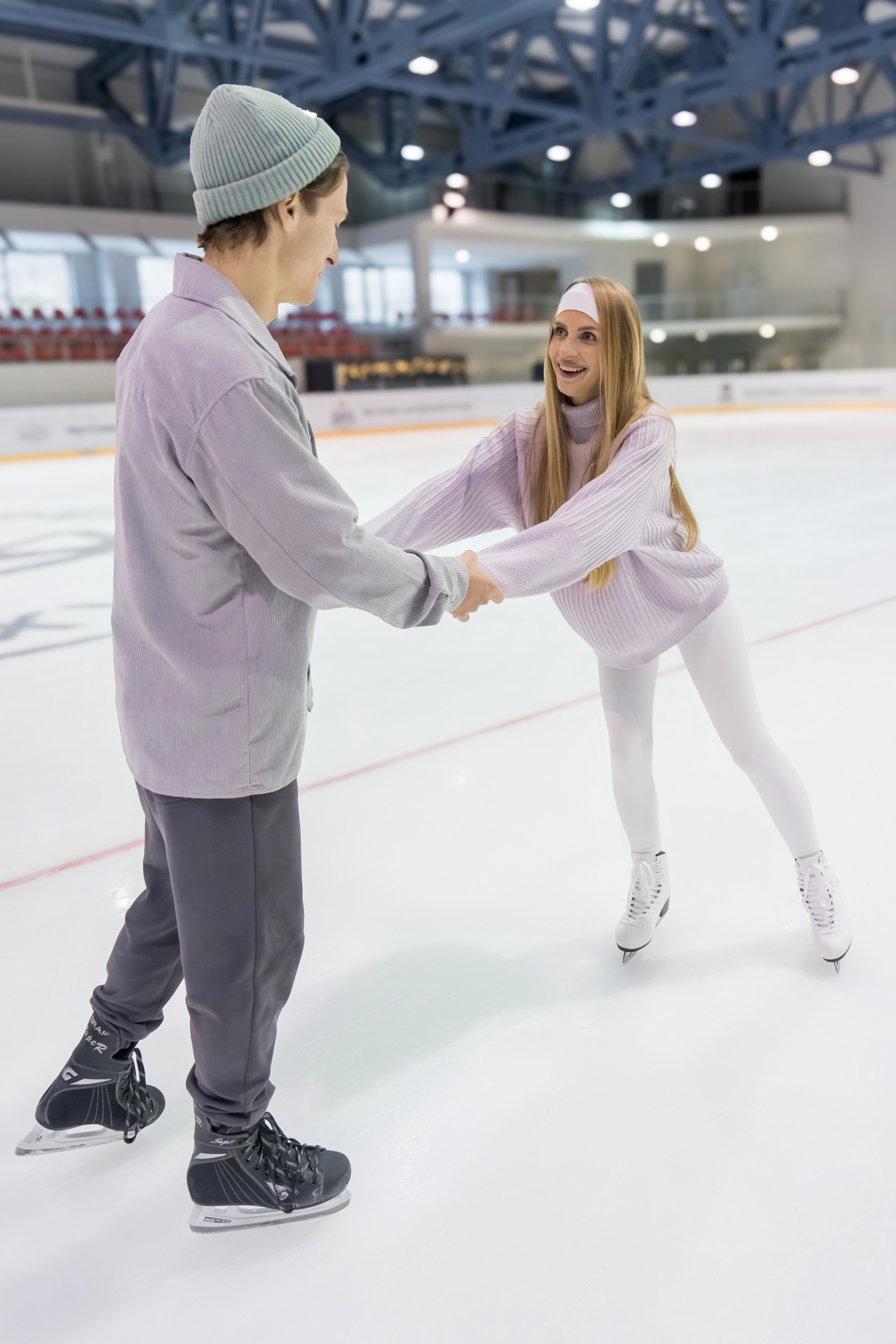 Контент съемка на катке для курорта Роза Хутор. Репортажный фотограф в Красной Поляне и Сочи Павлюченко Екатерина