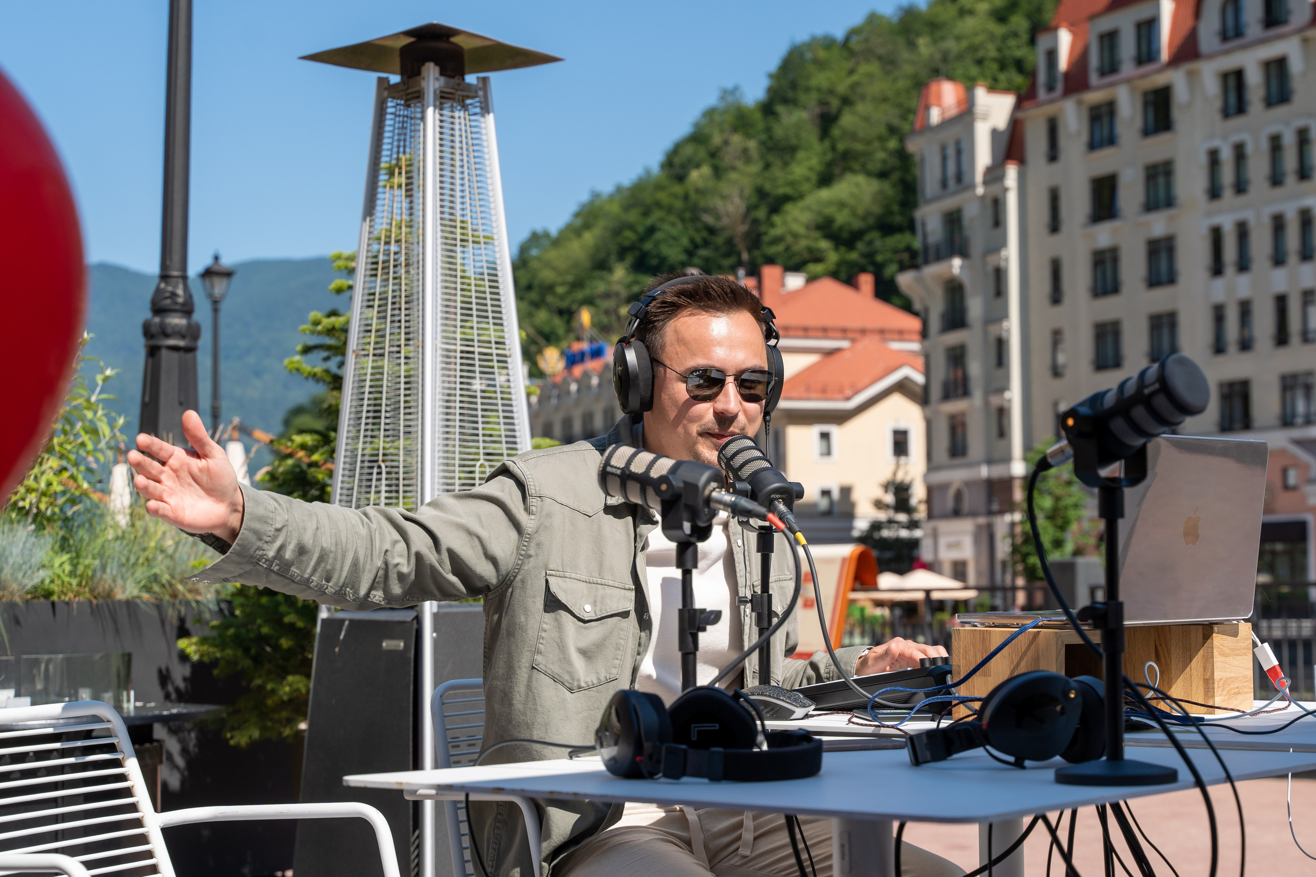 Радио Макс FM в Техникуме на курорте Роза Хутор. Репортажный фотограф в Красной Поляне и Сочи Павлюченко Екатерина