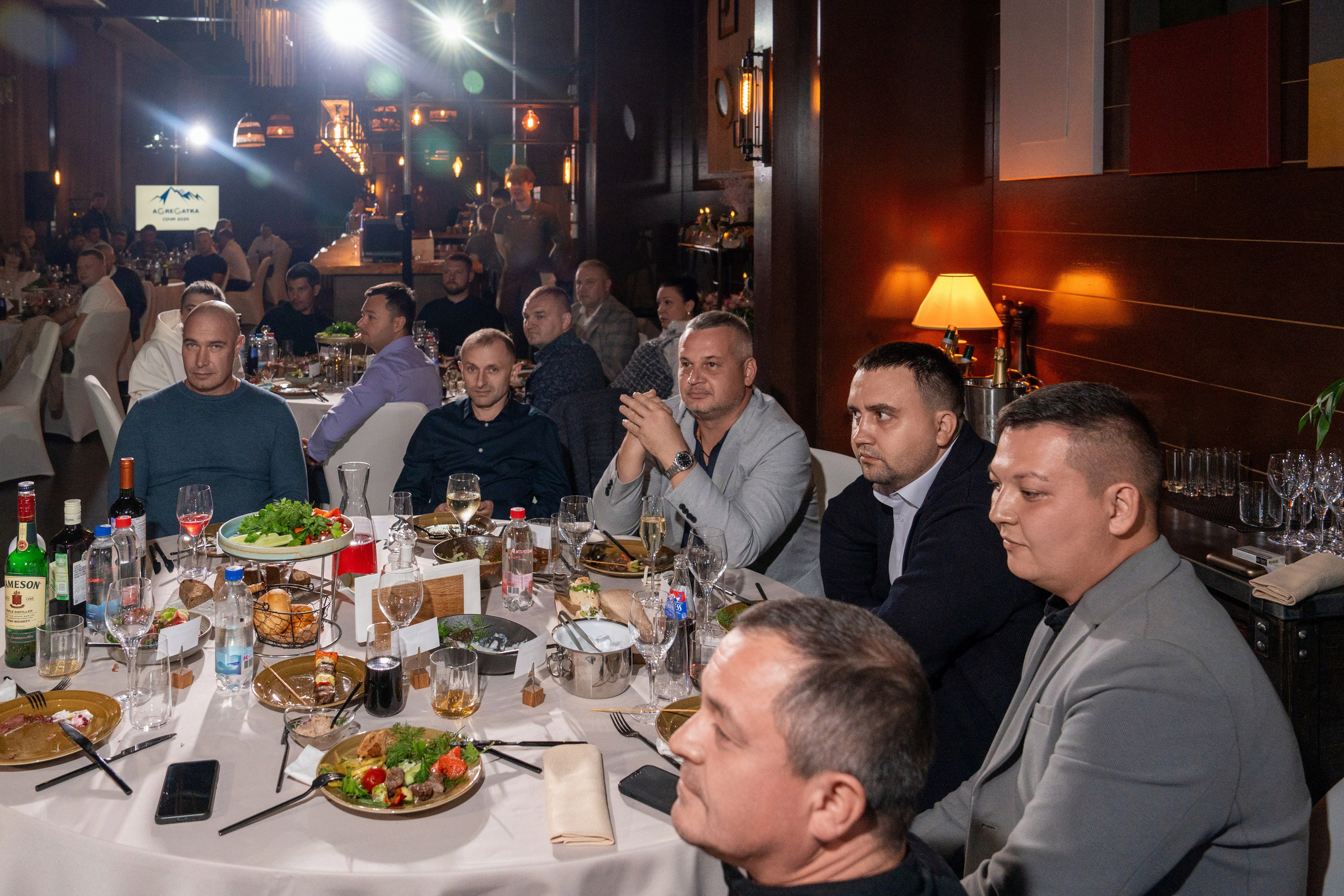 Гала-ужин для компании «Agregatka». Репортажный фотограф в Красной Поляне и Сочи Павлюченко Екатерина