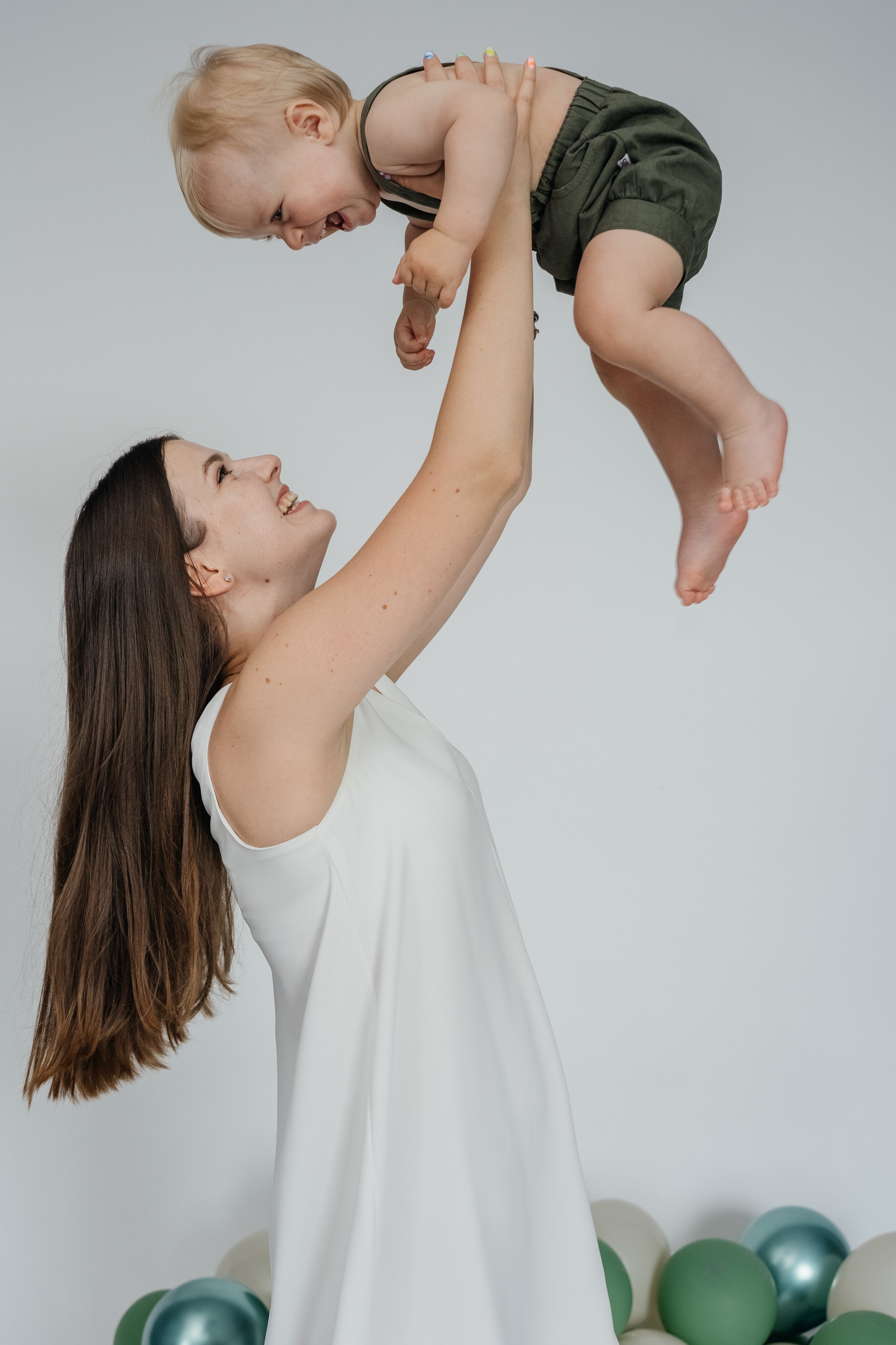 Годовасики. Лана Абрамян-Фотограф новорожденных и беременных в Новороссийске Анапе