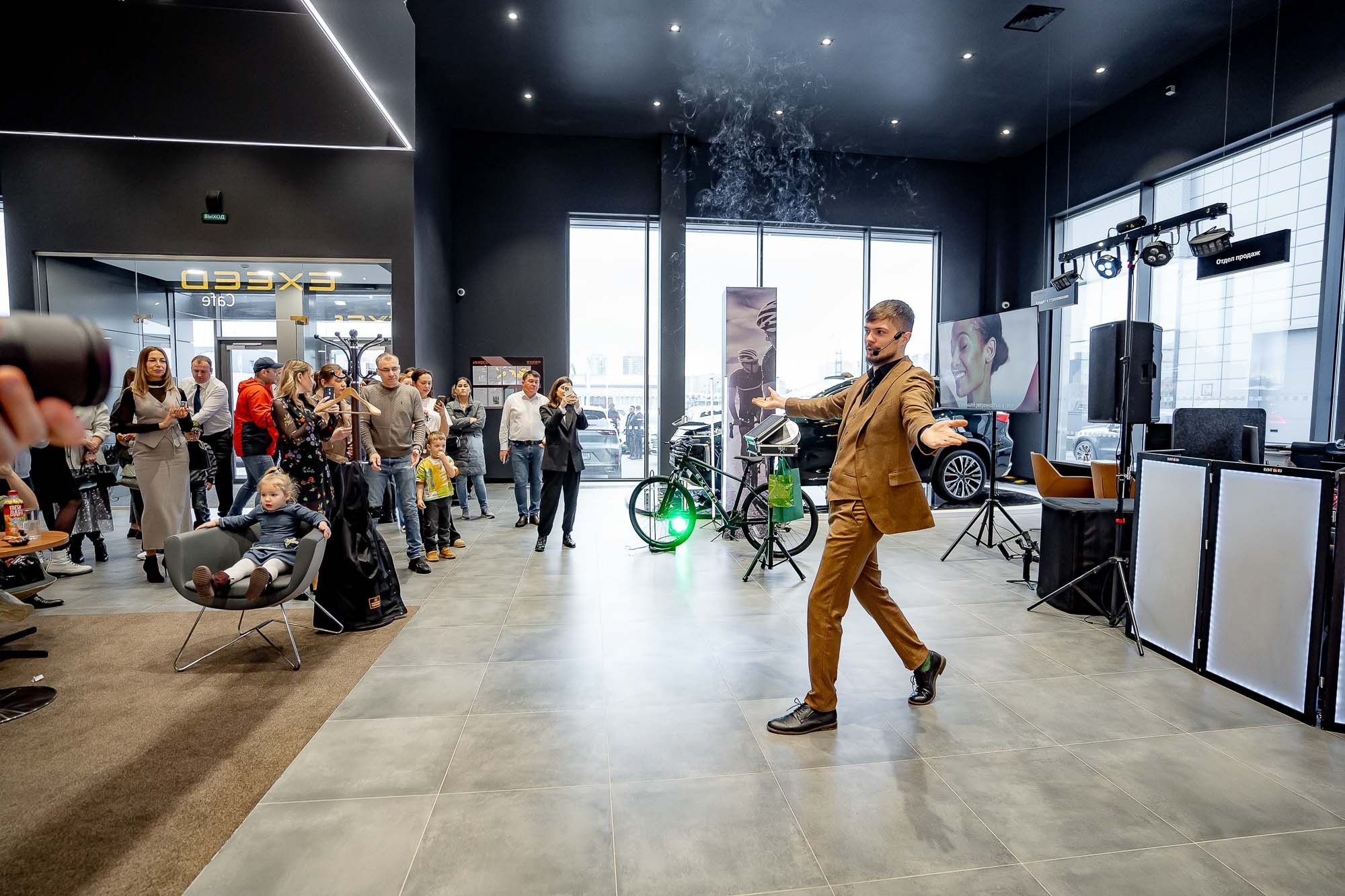 Презентация Exeed TXL. Сергей Кошкин. Репортажная и ивент-фотография в Сургуте