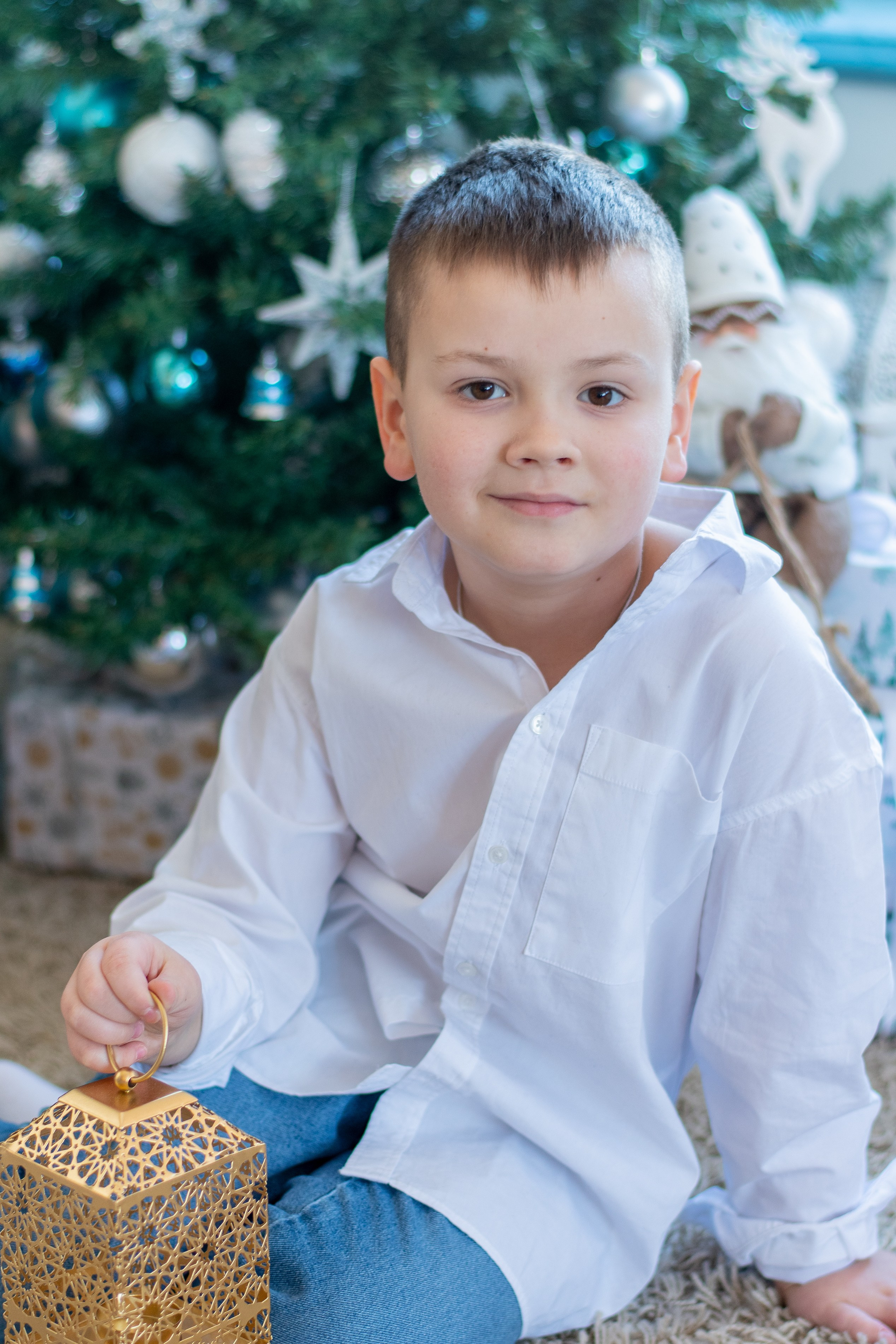 Оксана с семьей. Студийная съемка. Екатерина Бикбаева фотограф, видеограф, медиа-продюсер