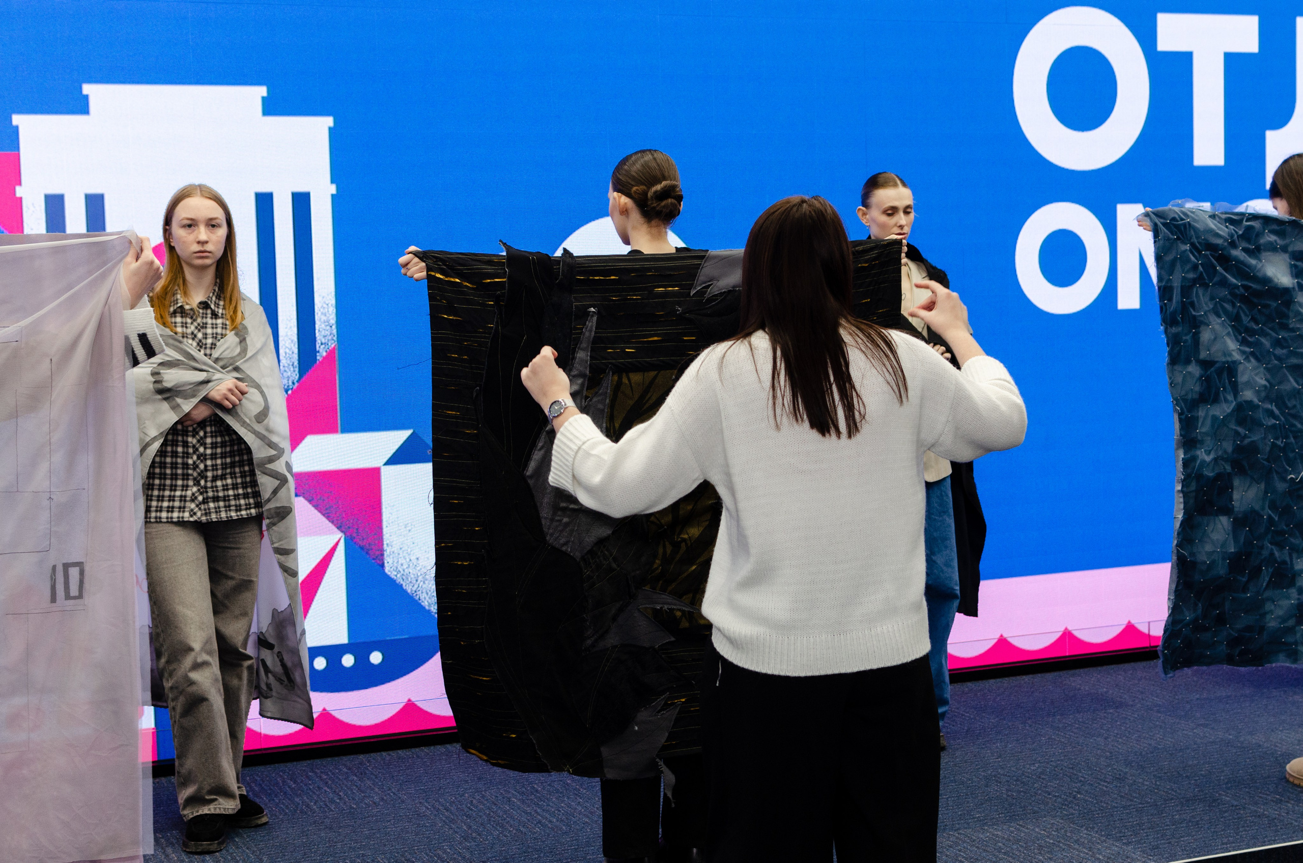 Арт-проект «Первые» | 29.11.2024. Фотограф в Омске Елизавета Кириллова