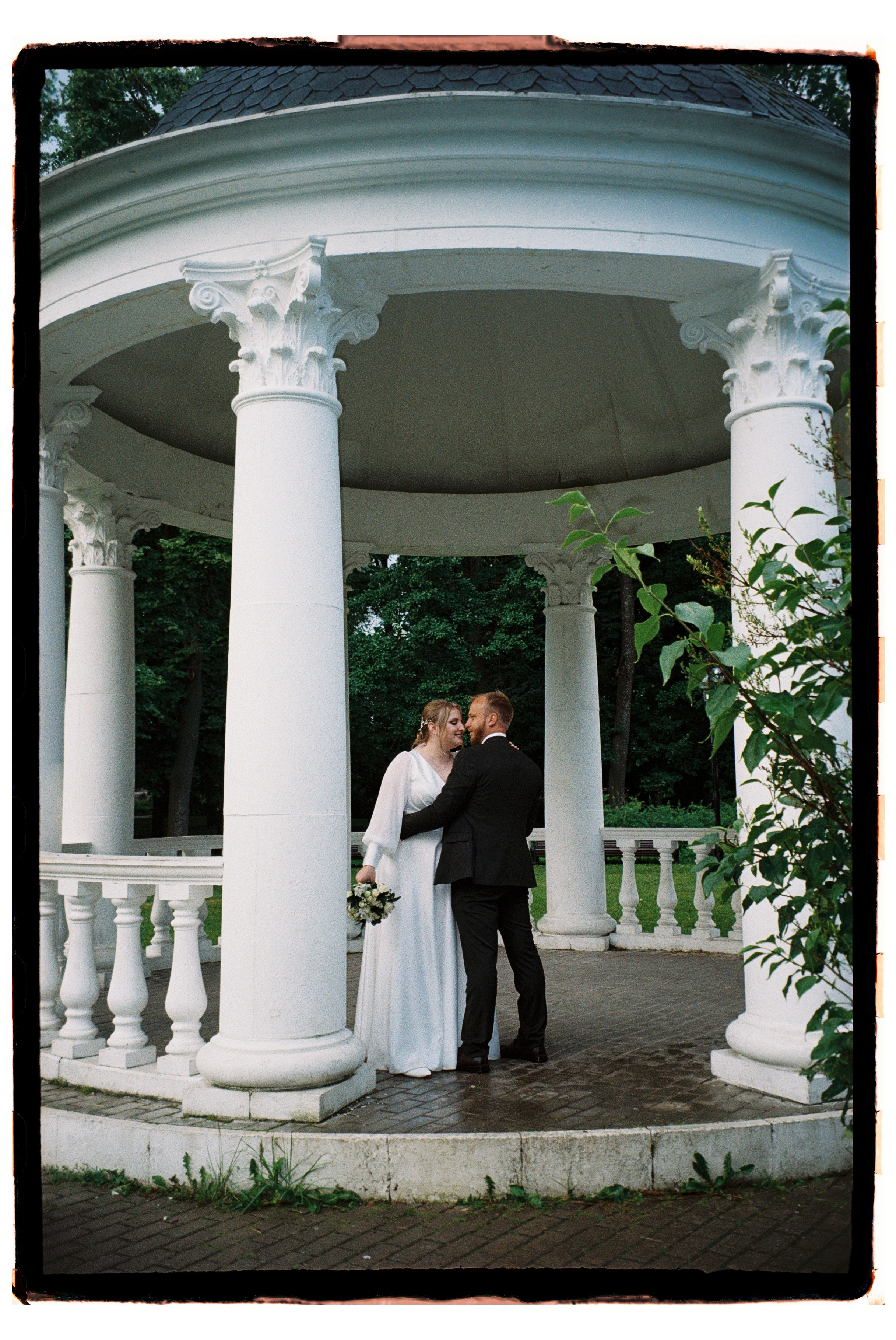 На плёнку (Саша и Настя). Фотограф в Москве — Евгения Прокопенко