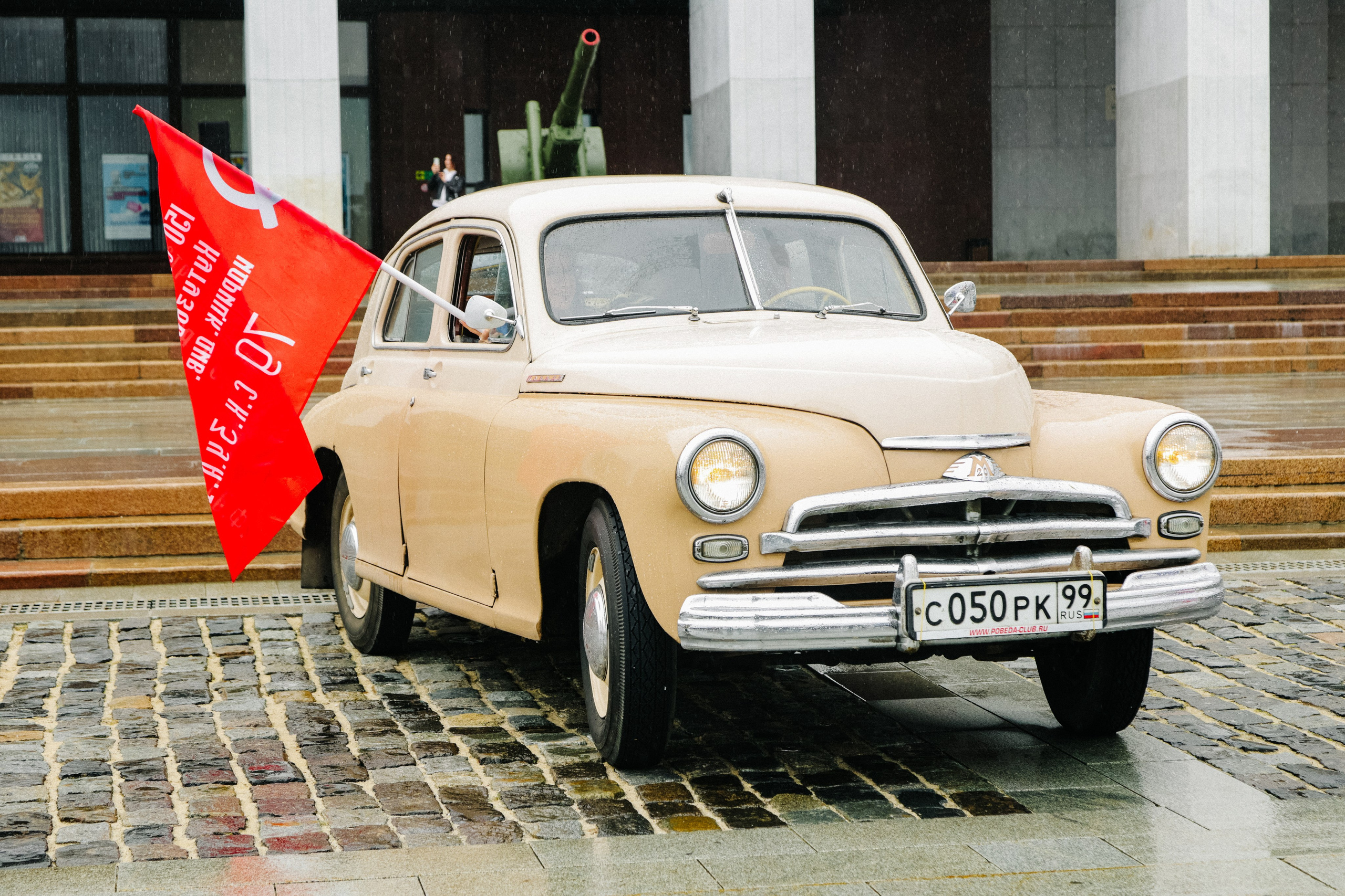 Автопробег ретромашин. Фотограф и видеограф в Москве Ирина Фомочкина