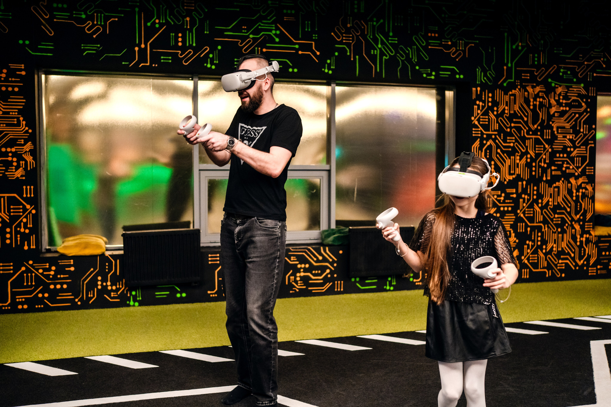 VR (November-December 2024). Felixtones