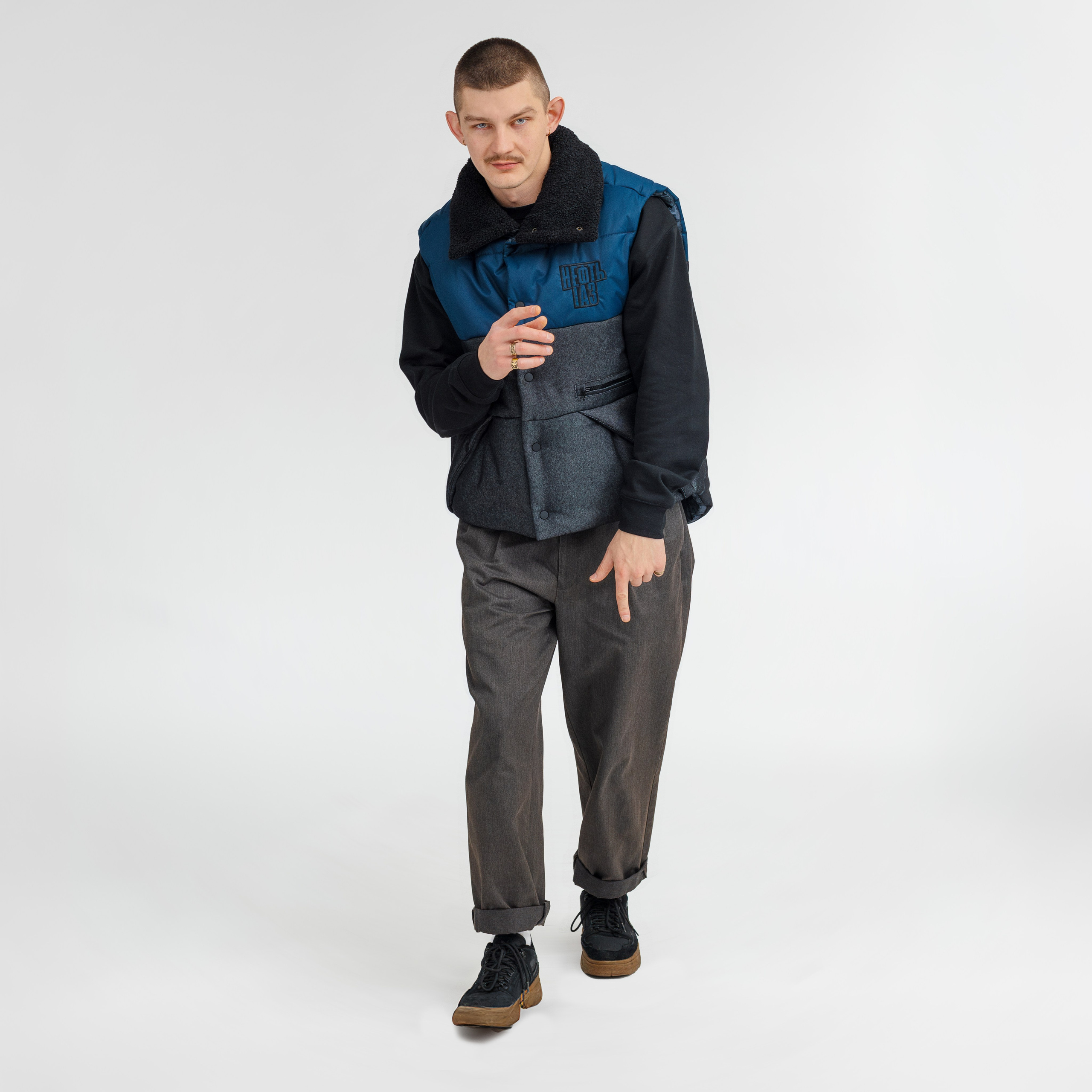 Фотосъемка одежды для маркетплейсов в СПб | Каталогизация товаров