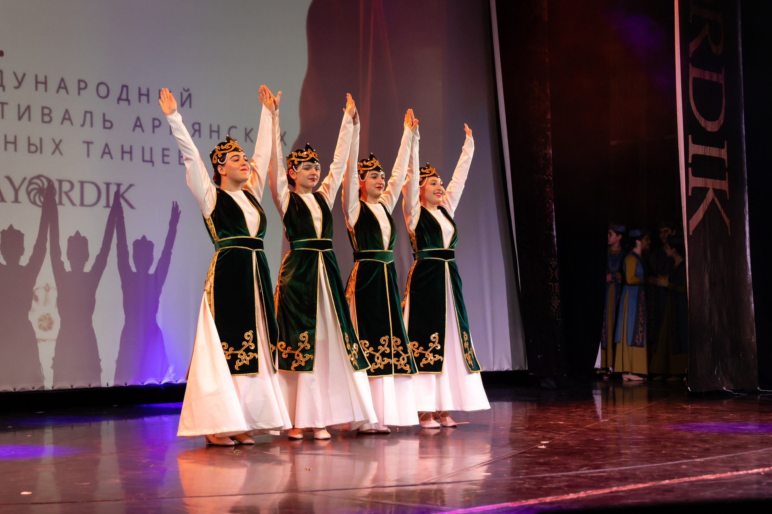 Концерт Hayordiq. Свадебный Фотограф в Москве Гор Магтагян