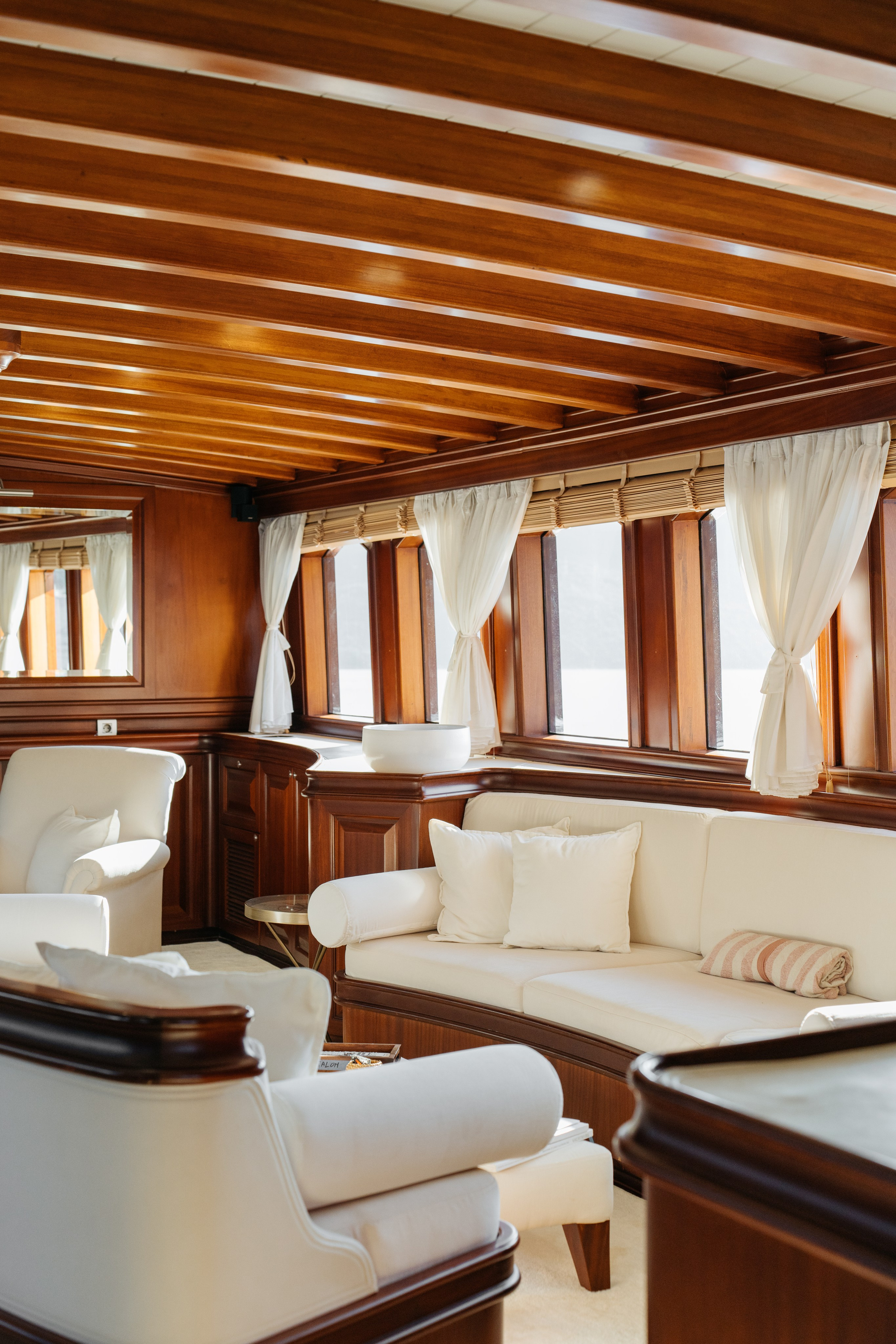 Riana Yacht. Фотограф Валерия Бурма