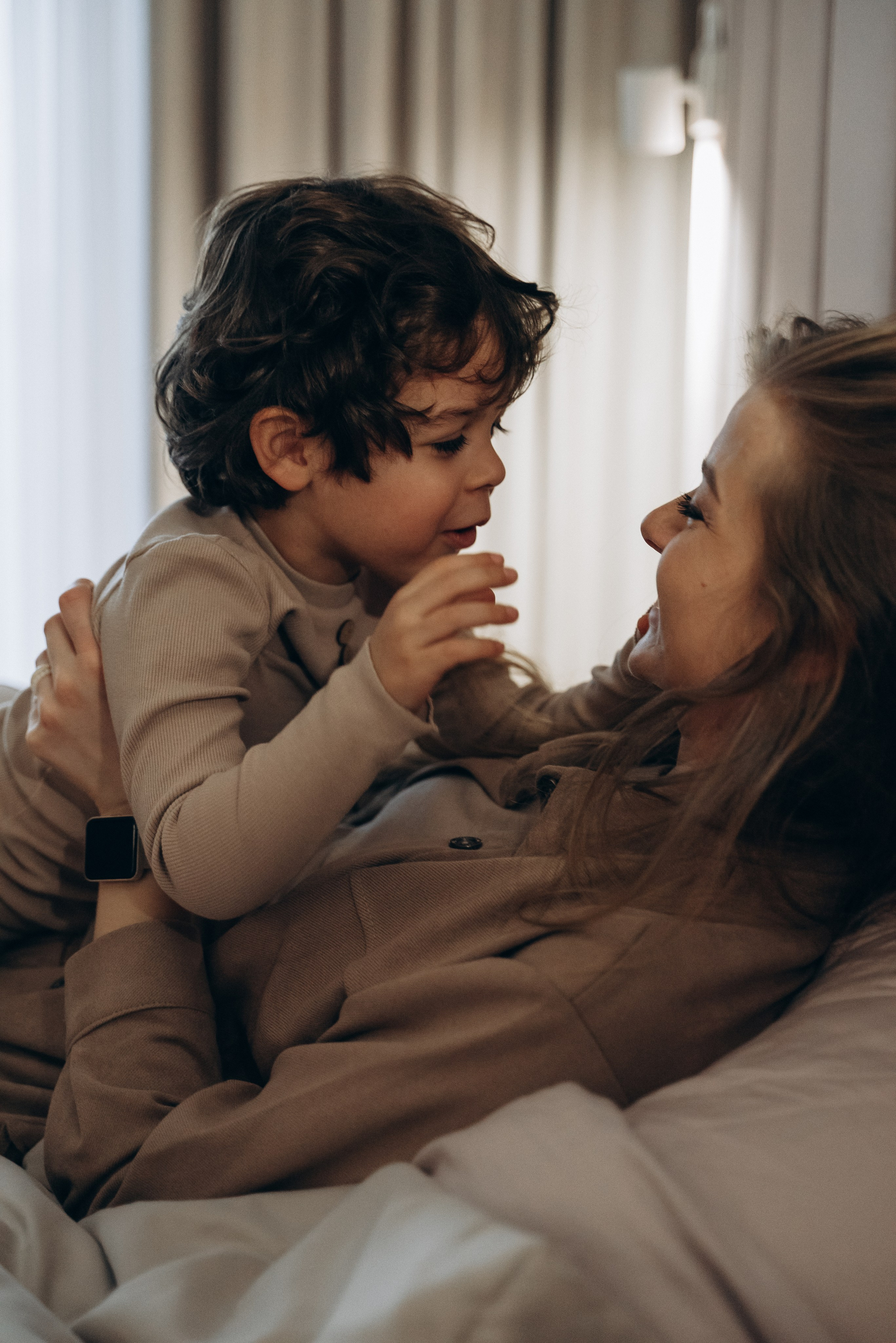 Домашняя для Оксаны. Семейный фотограф в Минске Дарья Дреко