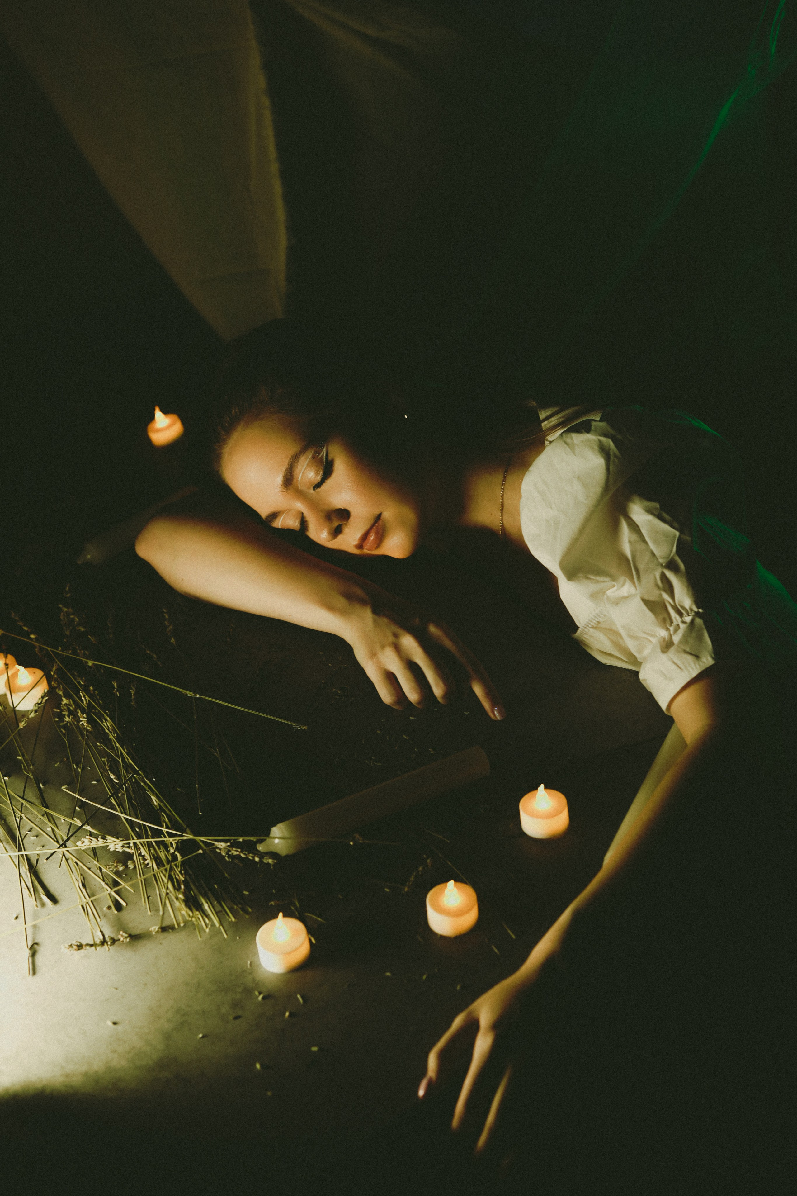 Witch. Sun Betty — кинофотограф Элизабет