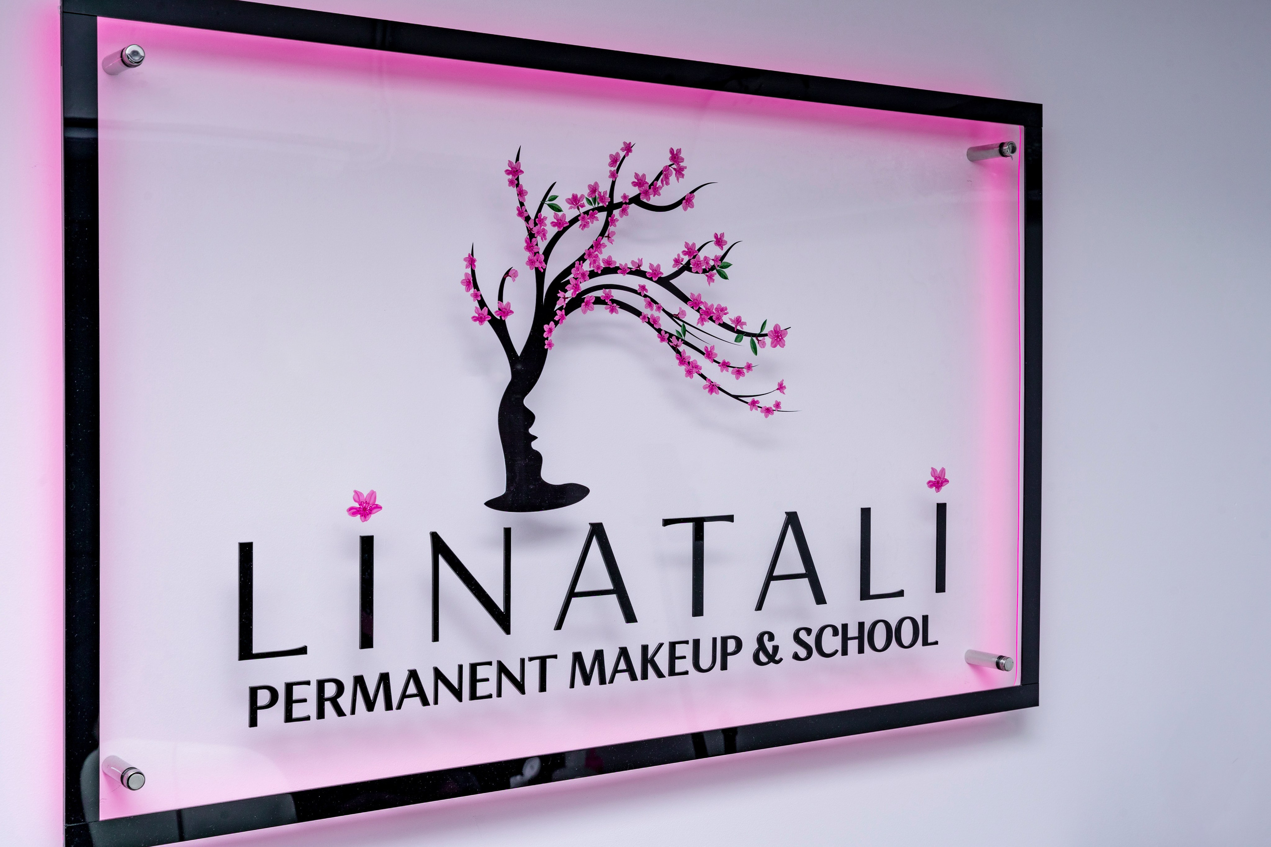 Салон перманента LiNataLi. Профессиональный фотограф Ковалева Олеся