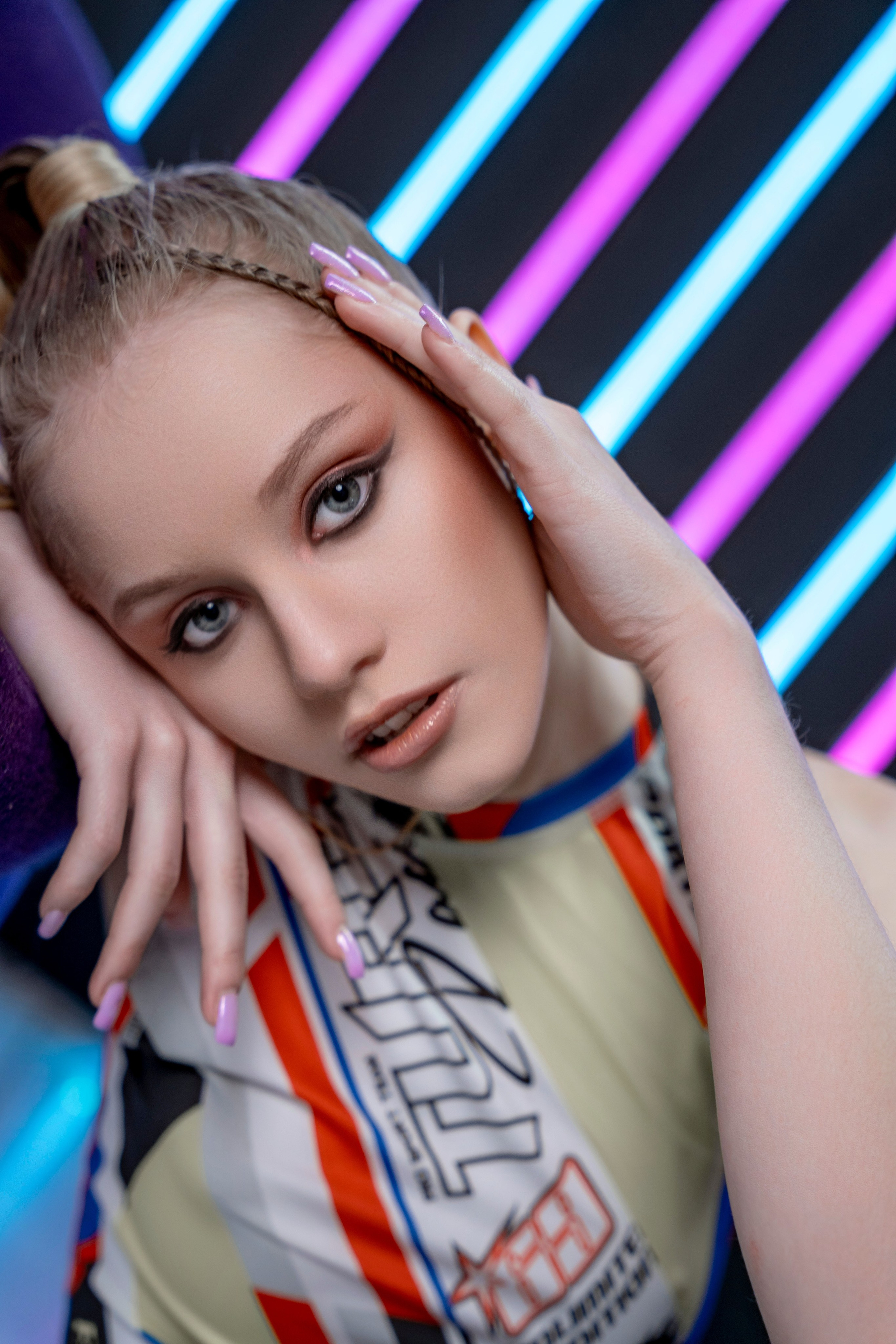 НЕОН. Профессиональный фотограф Ковалева Олеся