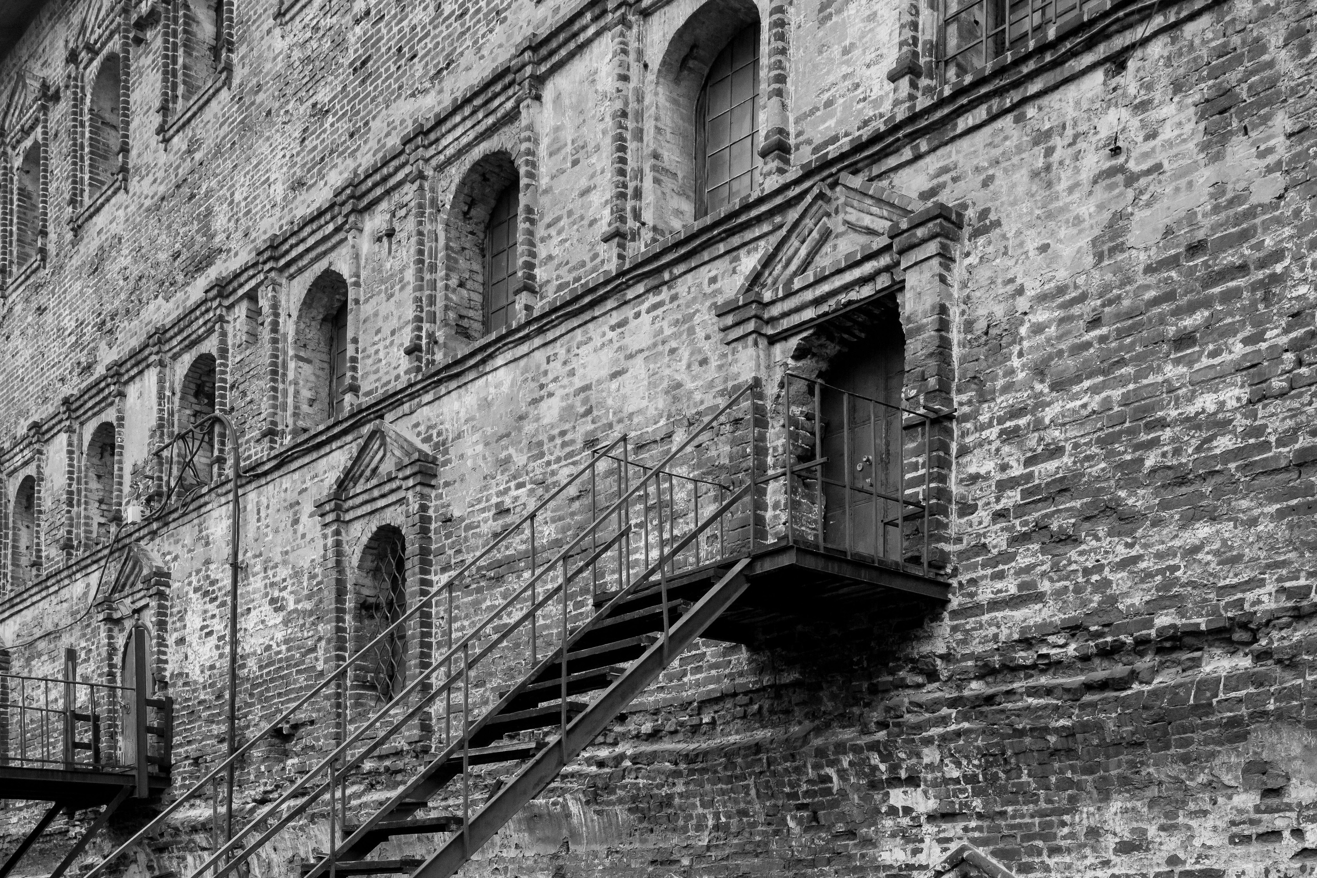 Здания и архитектурные детали Симонова монастыря. Проект фотографа Александра Высокина — «Фотоархитектоника»