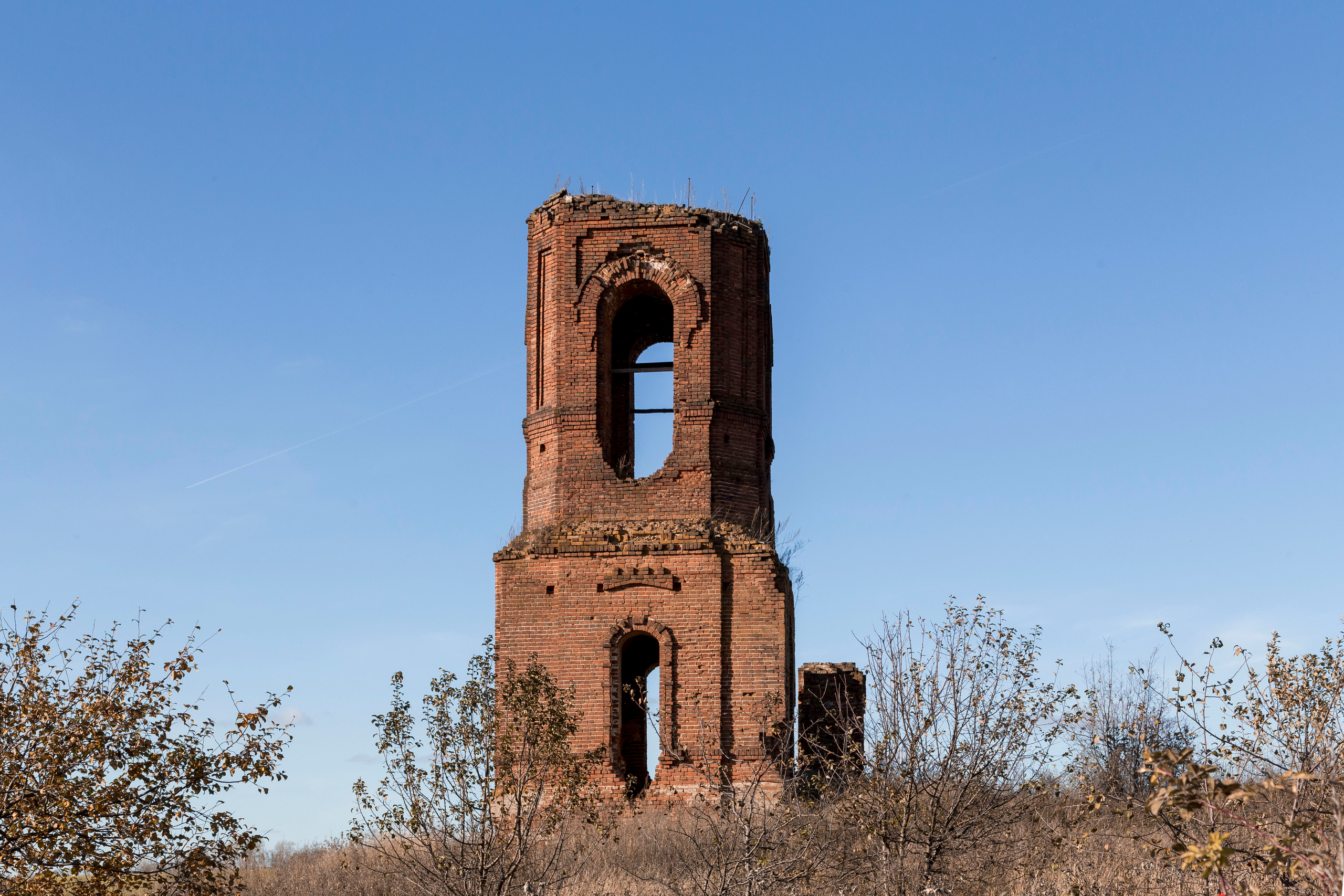 Формы и архитектоника здания Церкви Троицы Живоначальной. Проект фотографа Александра Высокина — «Фотоархитектоника»