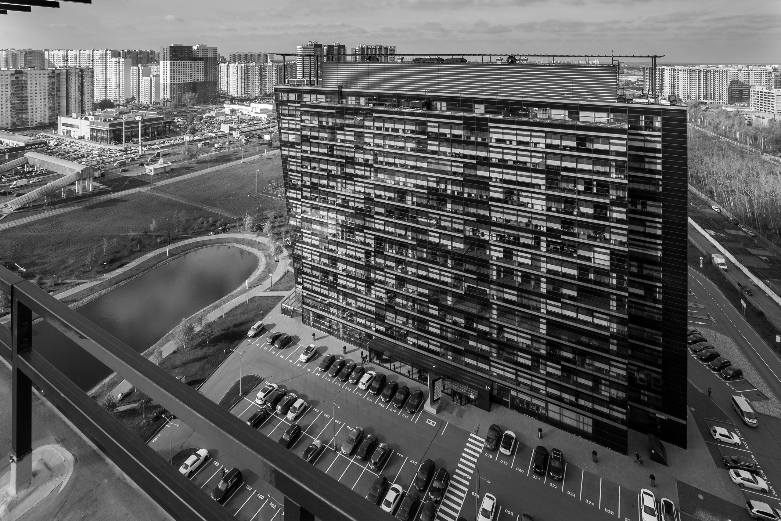 Формы и архитектоника зданий IKEA Химки Бизнес Парка. Проект фотографа Александра Высокина — «Фотоархитектоника»