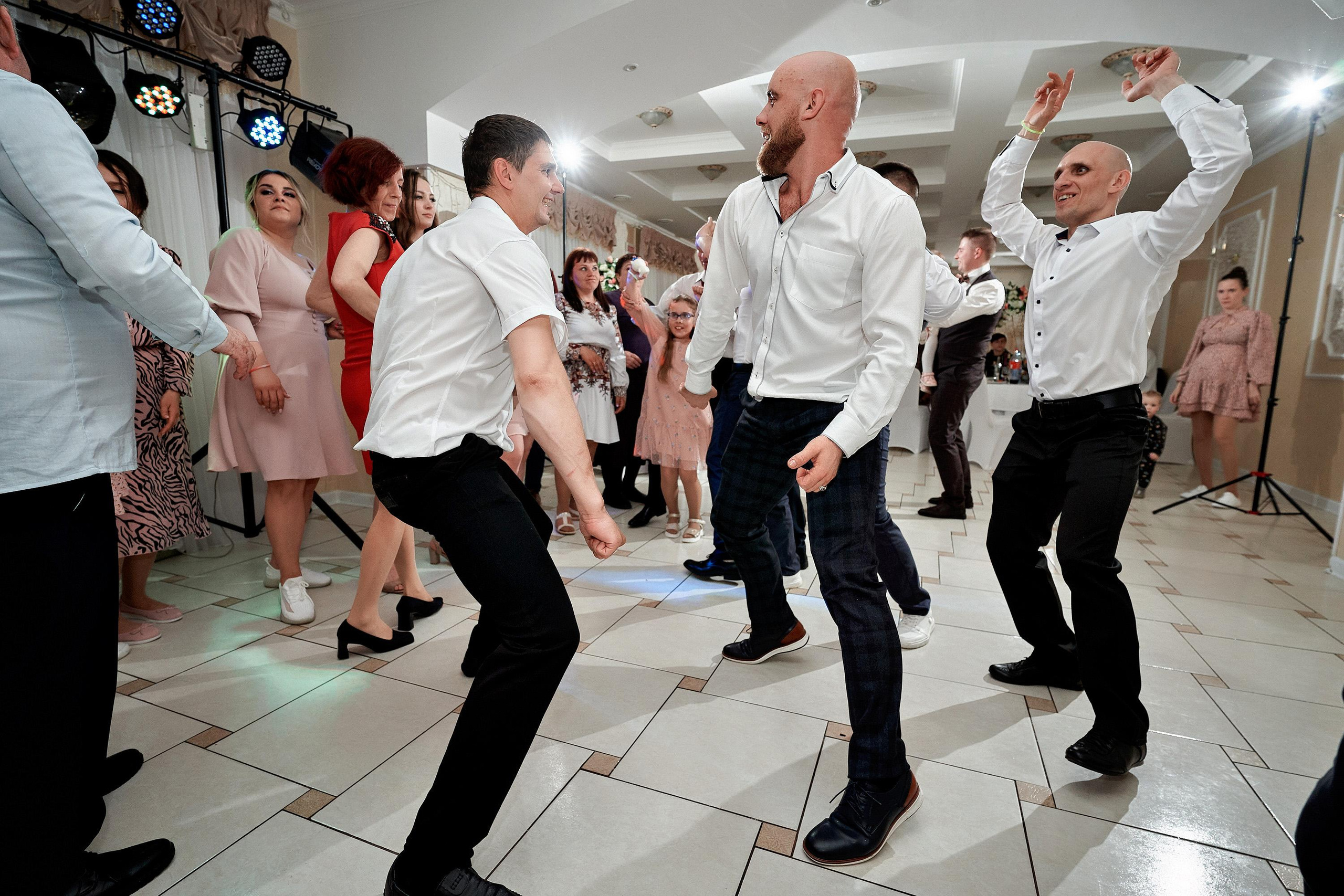 Просто любить друг друга…. Фотограф Меняйло Евгений. Свадьба. Портрет. Репортаж. Семья. Контент